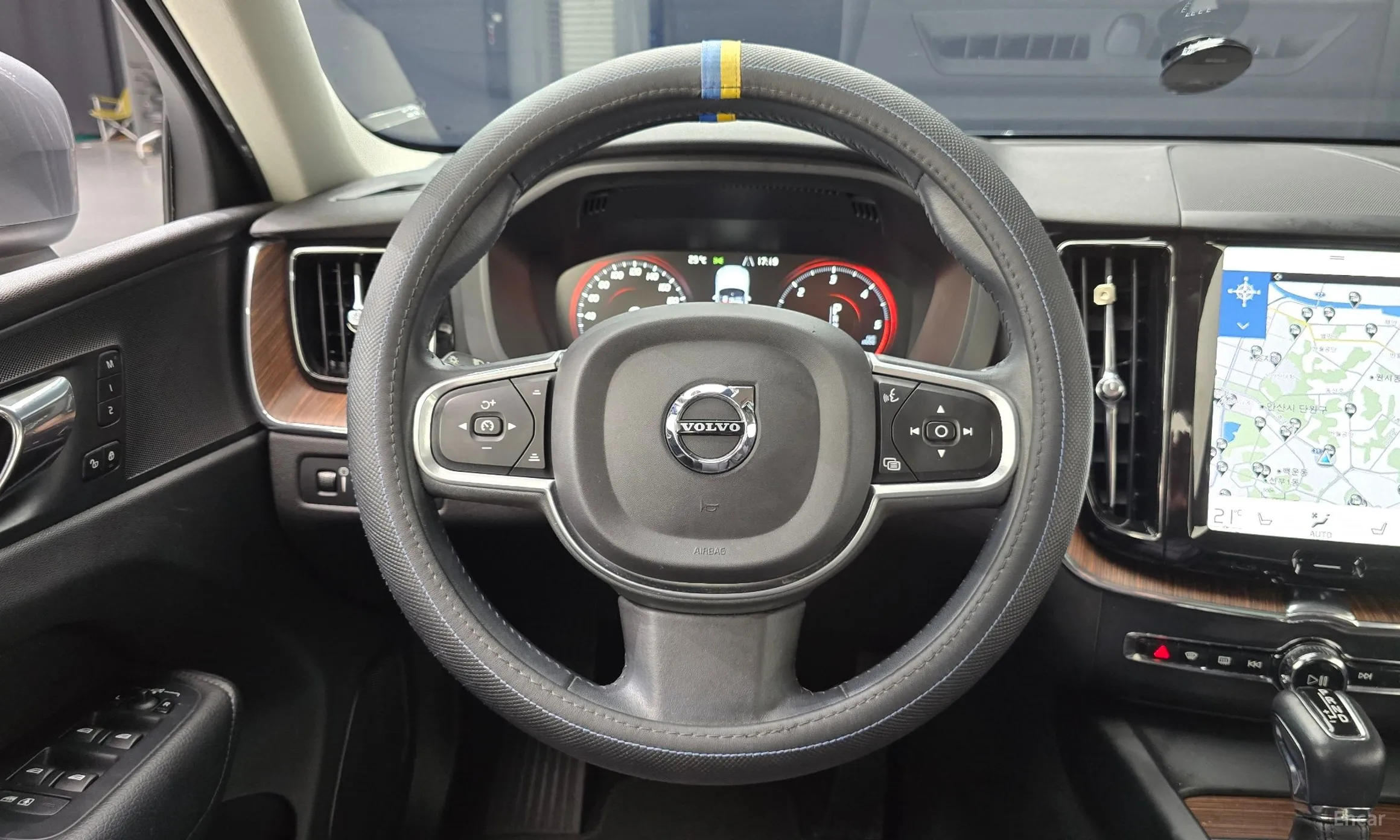 Volvo XC60 Gen 2 превью 13
