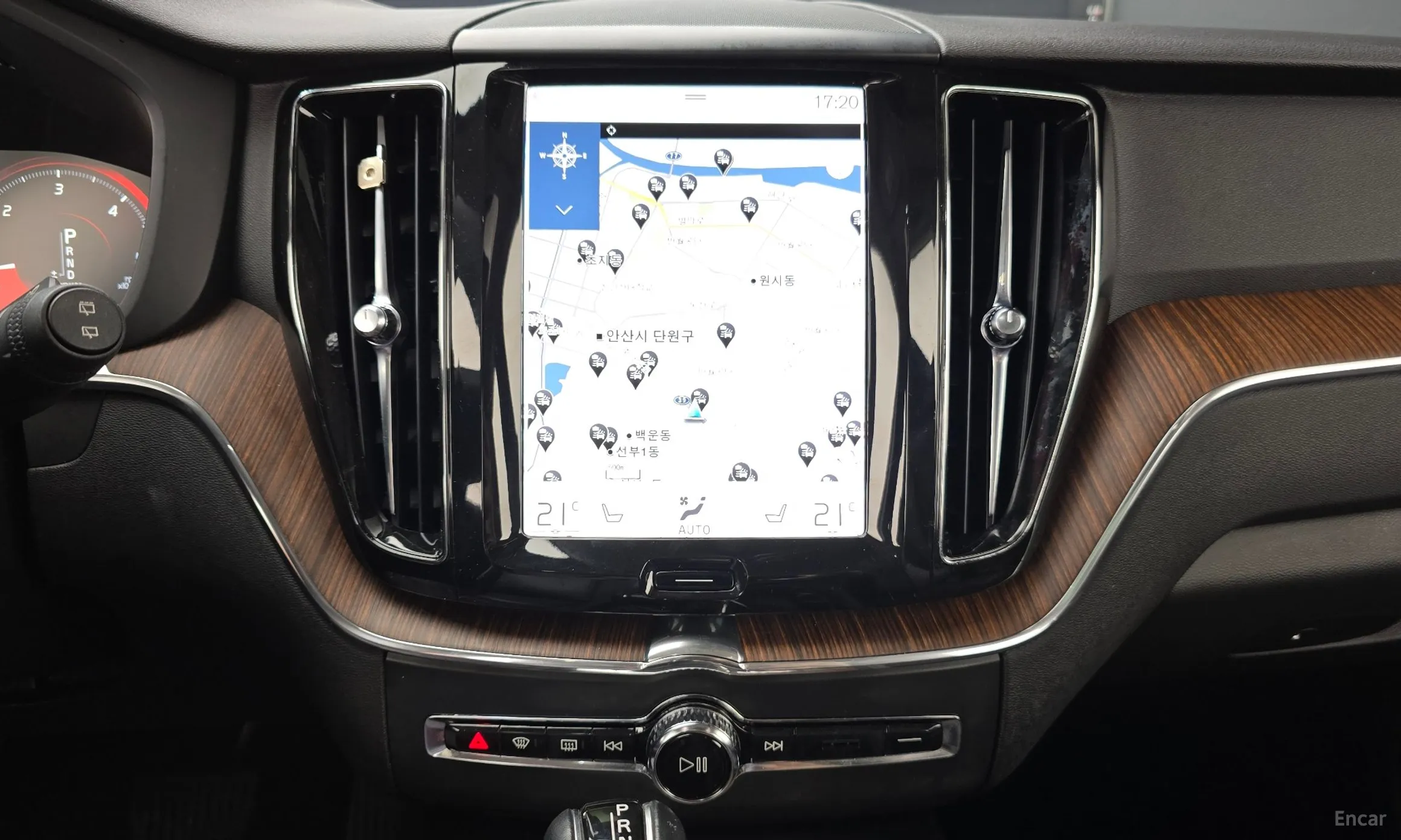 Volvo XC60 Gen 2 превью 14