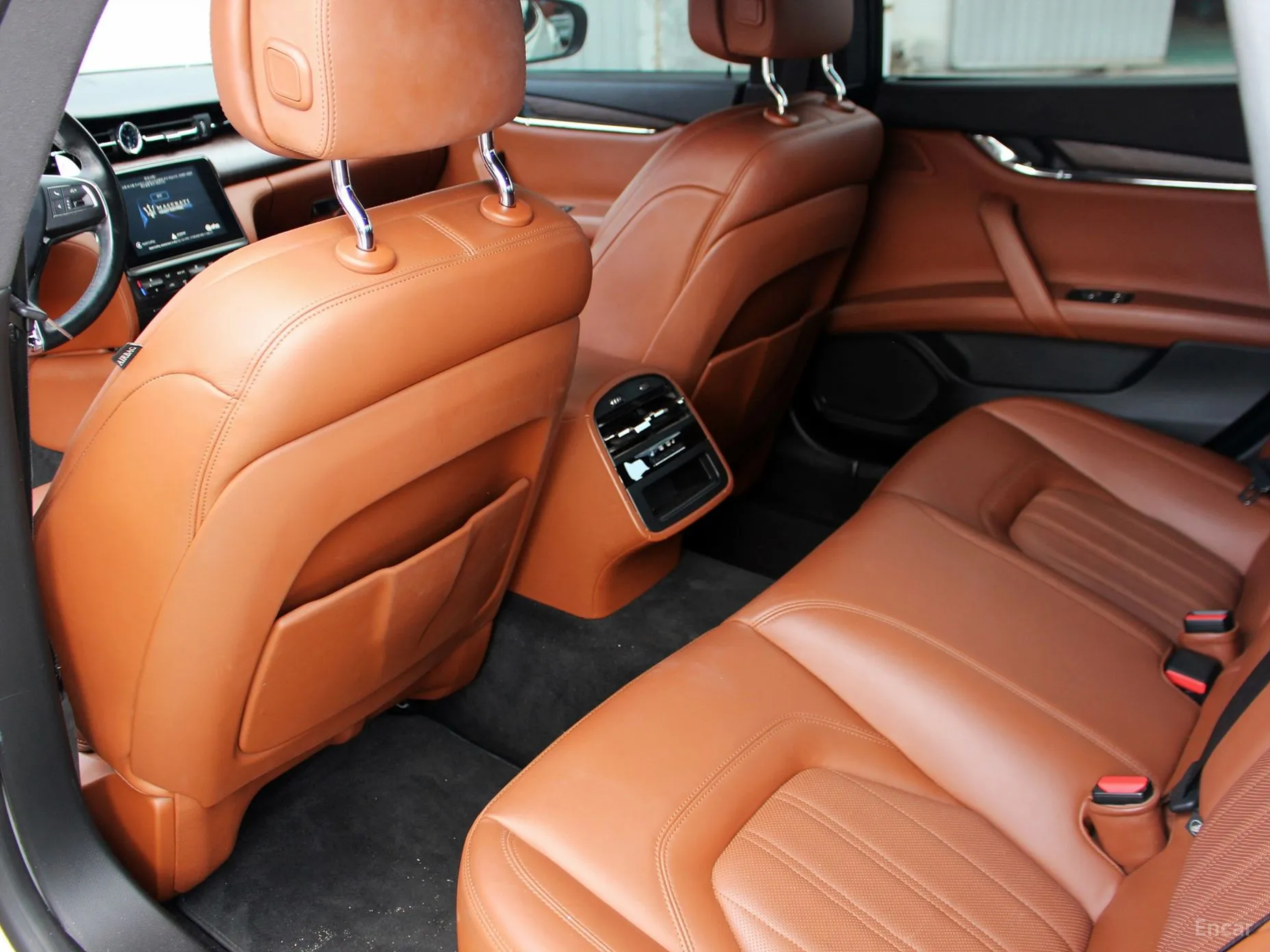 Maserati Quattroporte превью 8