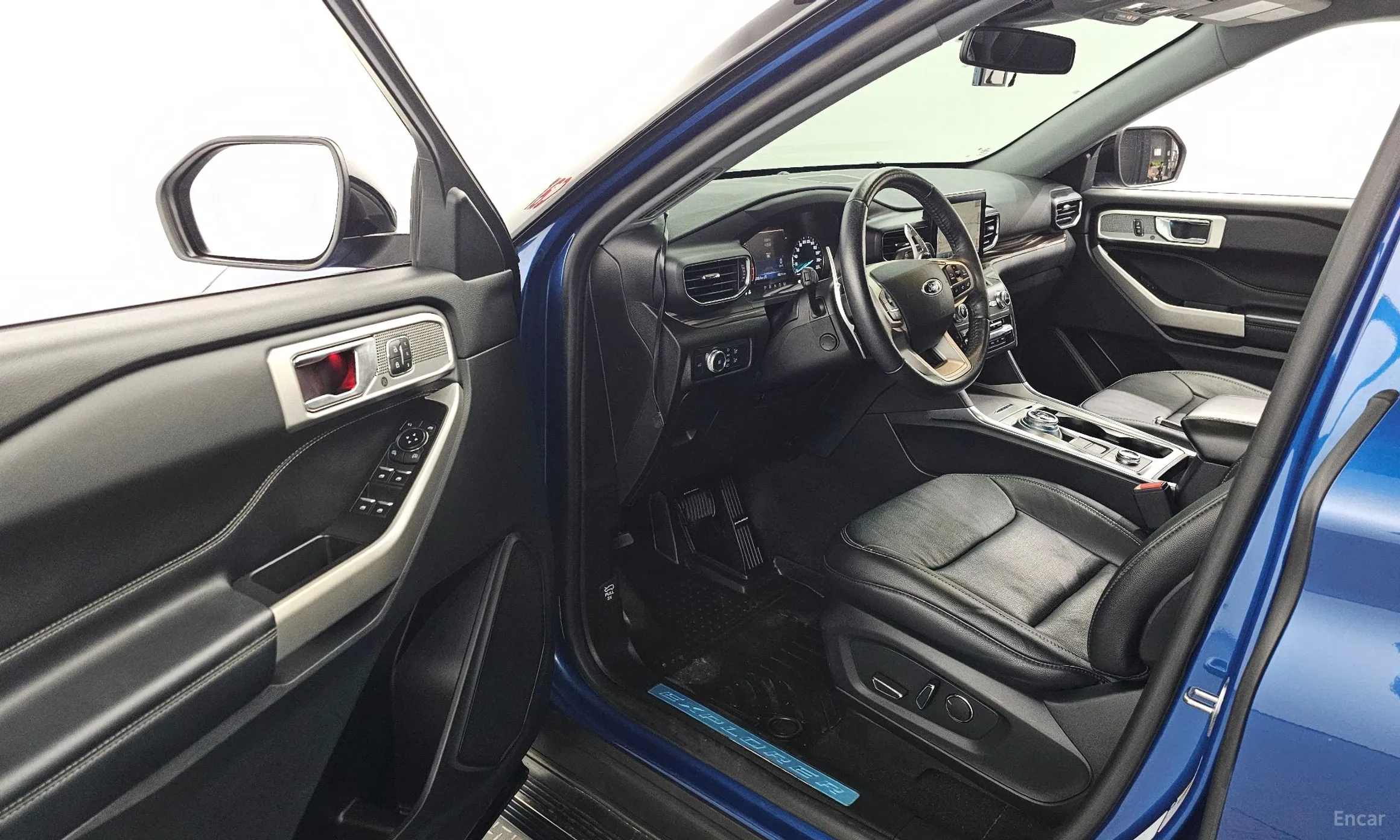 Ford Explorer 6th Generation превью 10