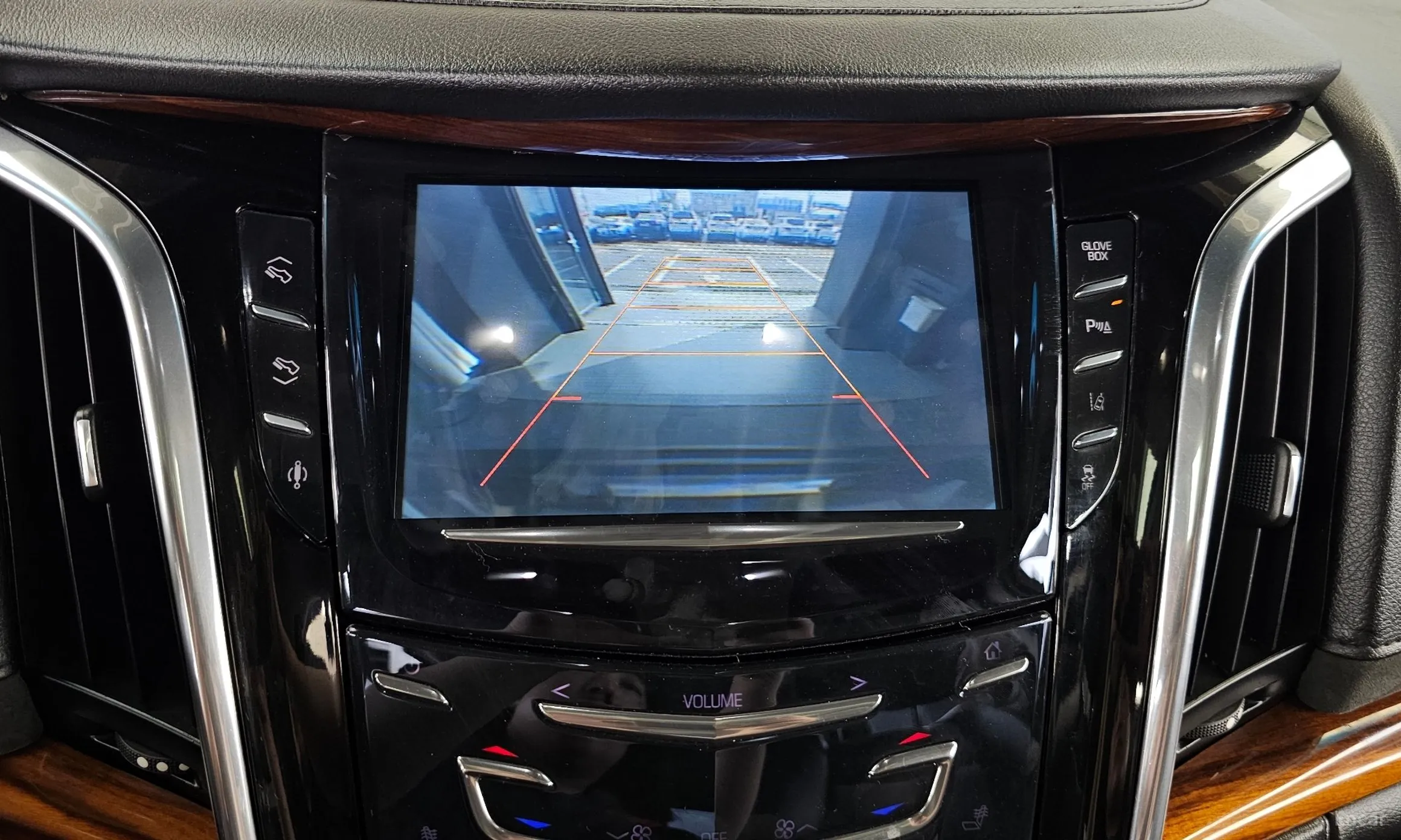 Cadillac Escalade превью 15