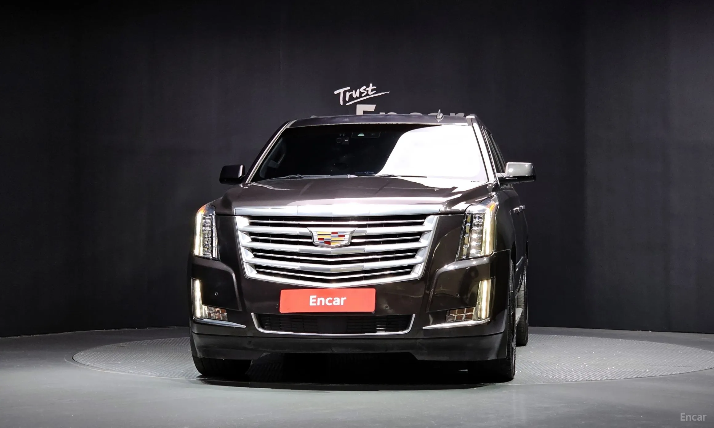 Cadillac Escalade превью 3