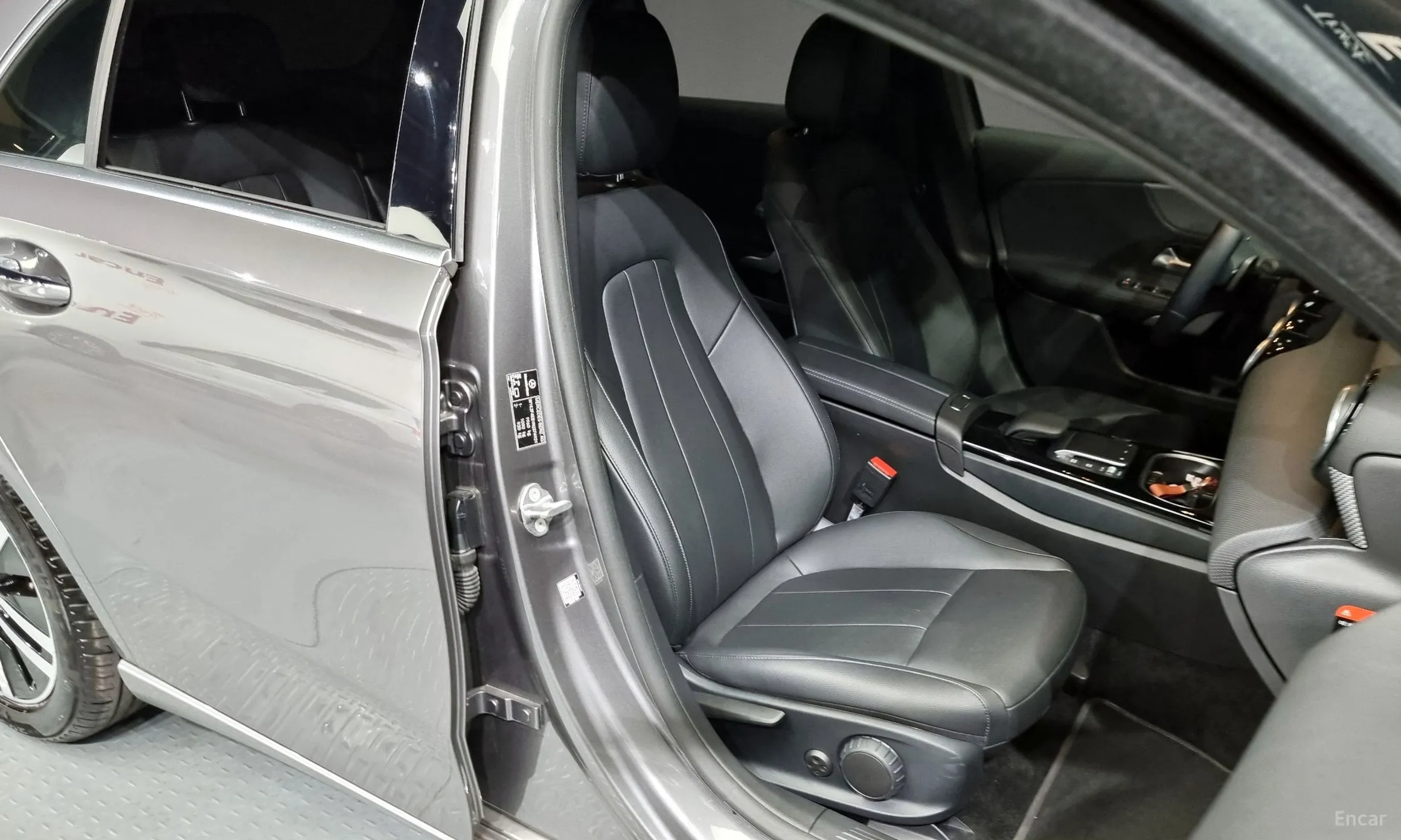 Mercedes Benz A-Class W177 превью 12