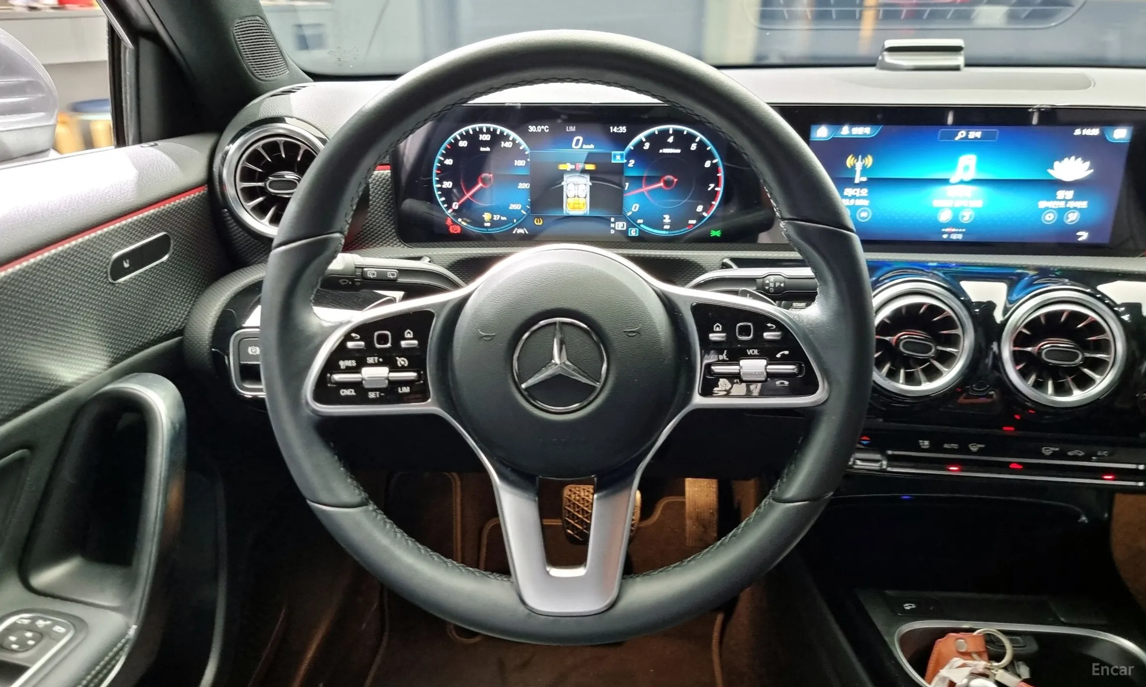 Mercedes Benz A-Class W177 превью 13