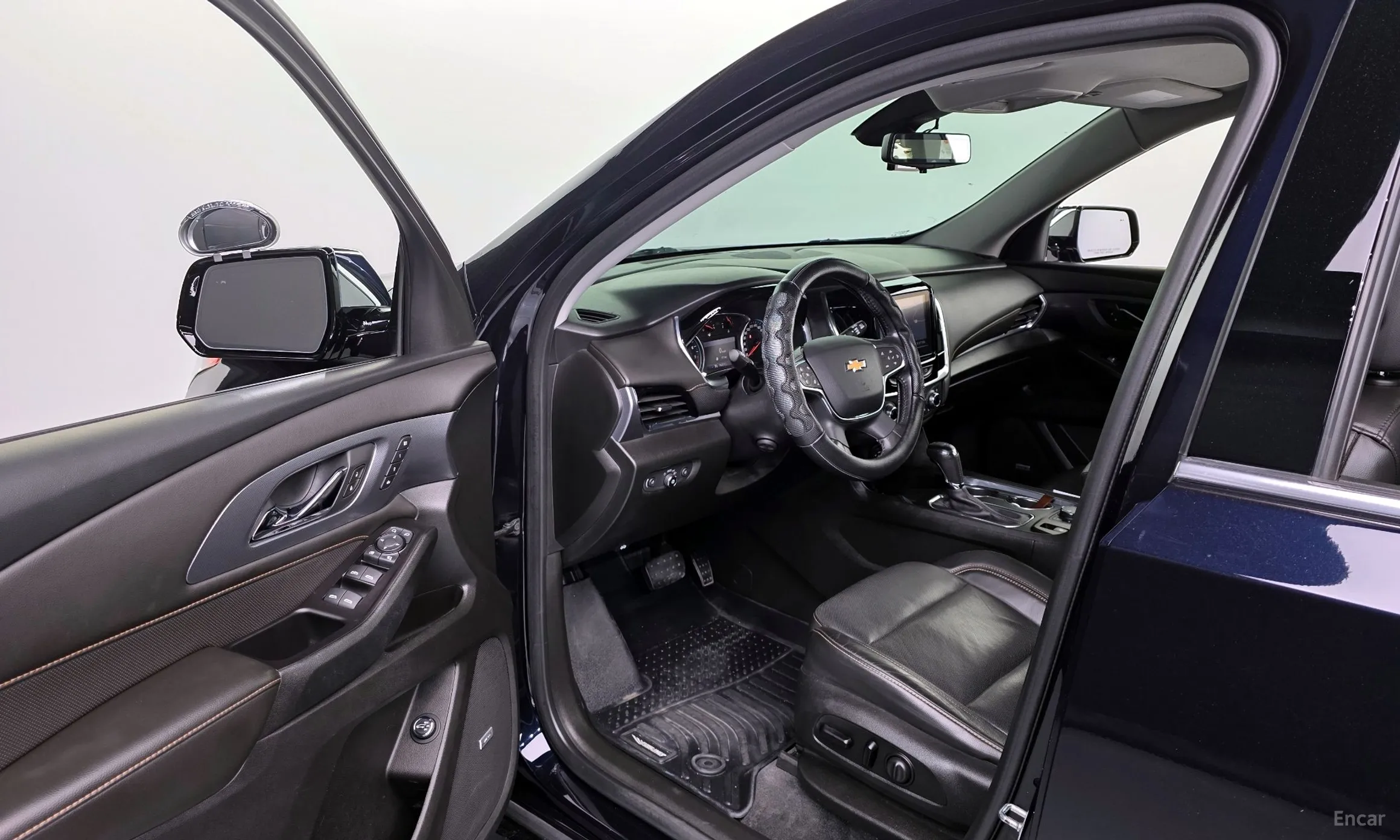 Chevrolet (GM Daewoo) Traverse превью 10