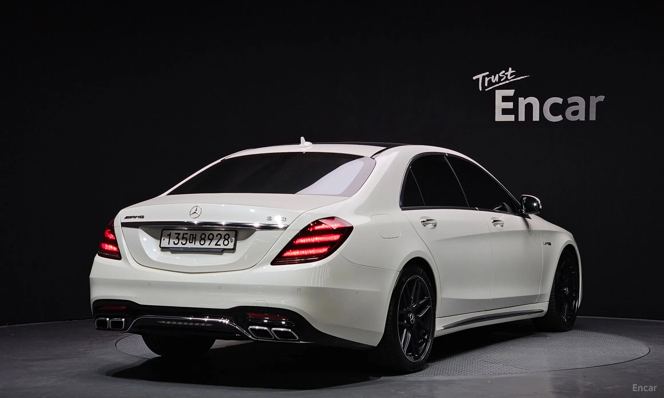 Mercedes Benz S-Class W222