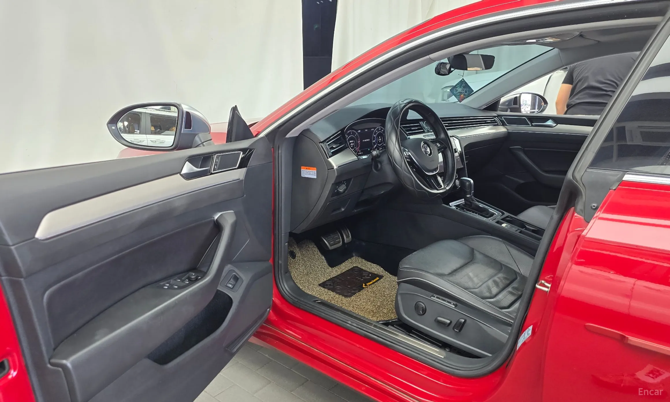 Volkswagen Ateon превью 10