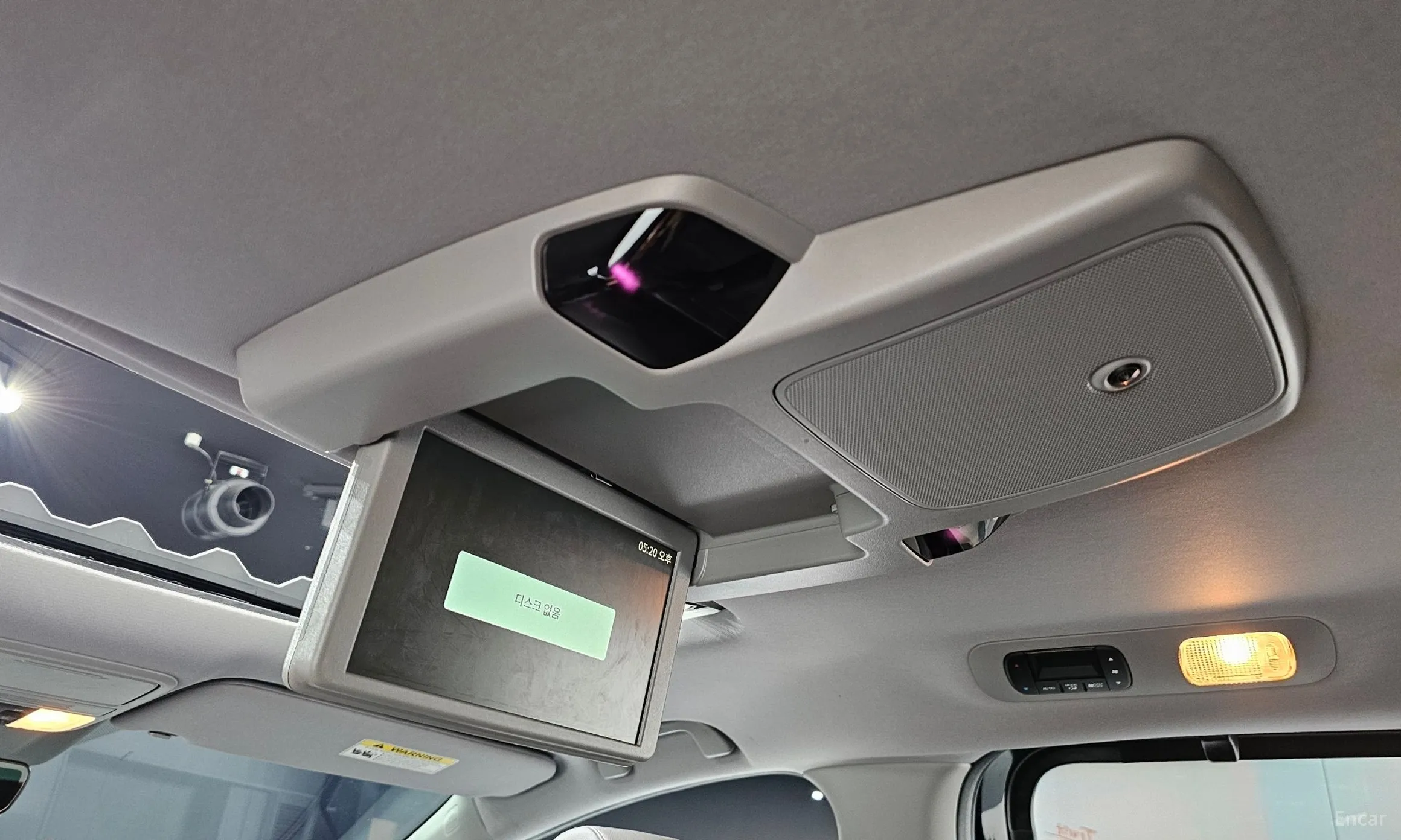 Honda Odyssey превью 18