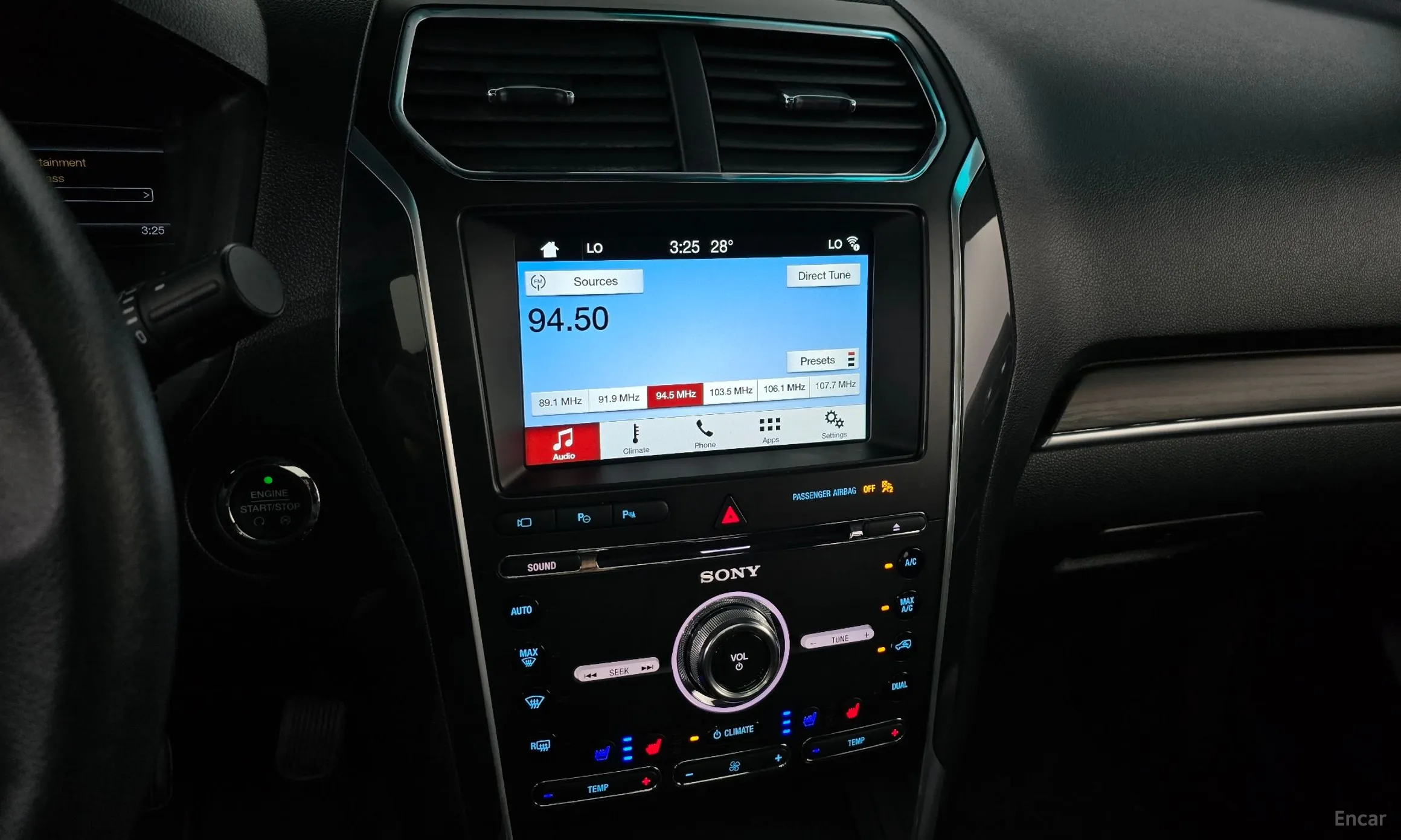 Ford Explorer превью 14