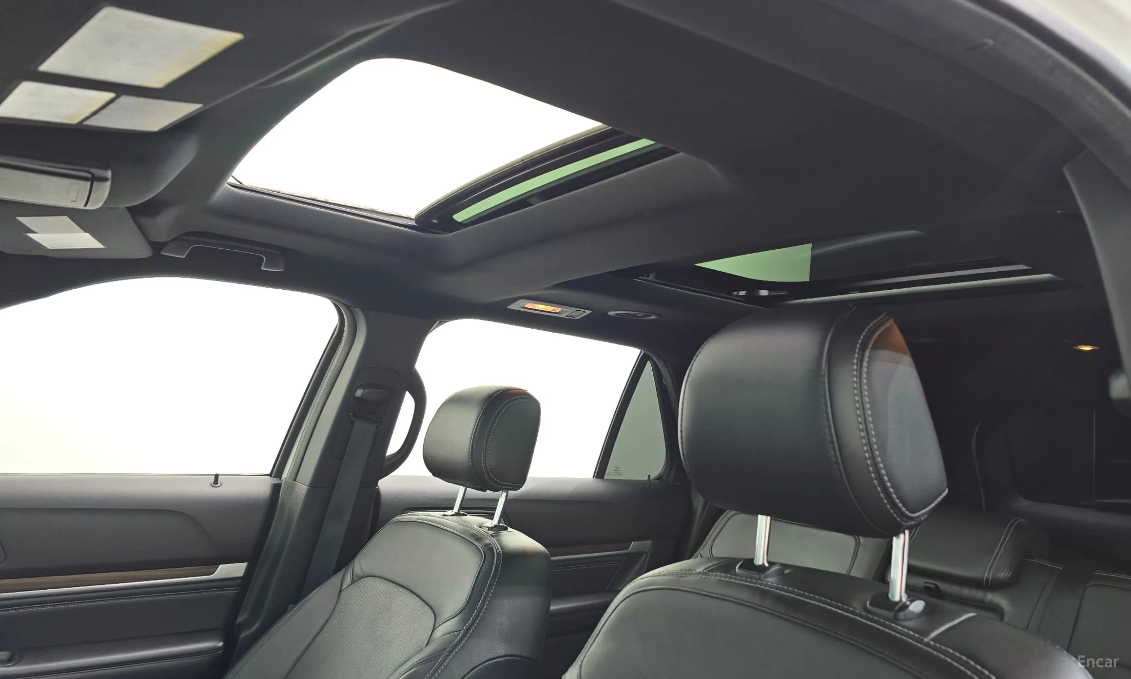 Ford Explorer превью 19