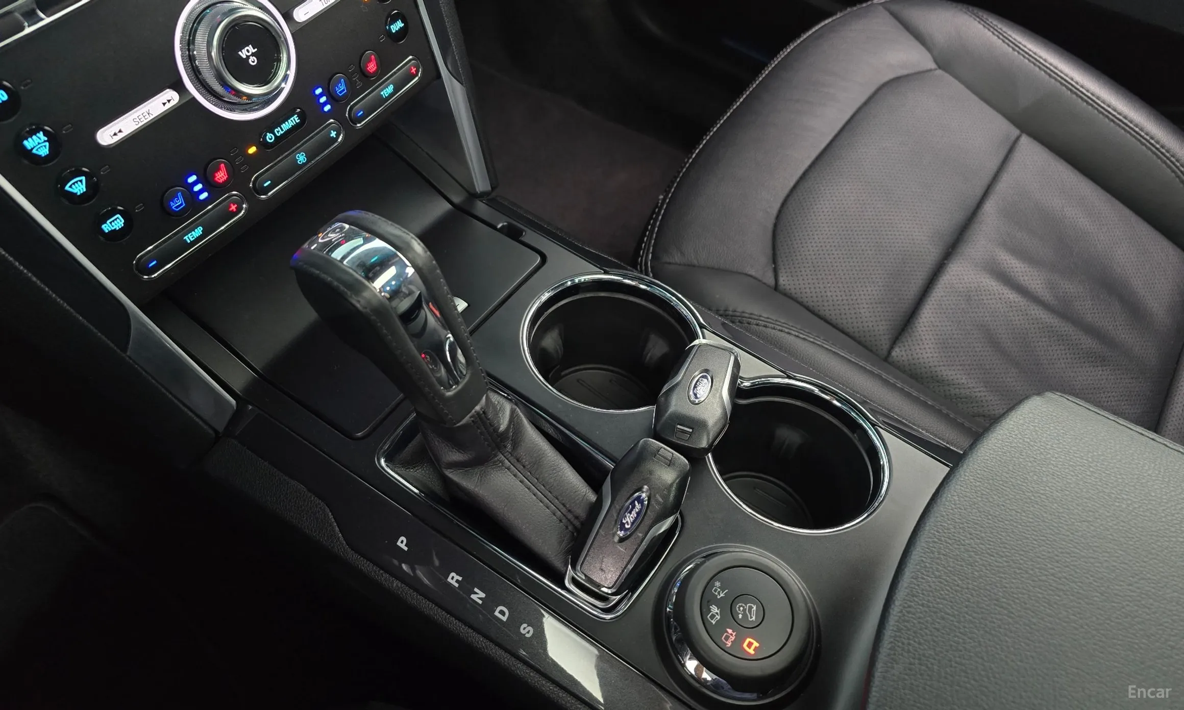 Ford Explorer превью 9
