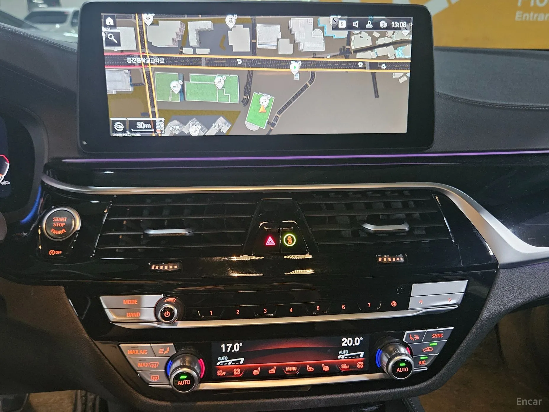 BMW 5 Series (G30) превью 16