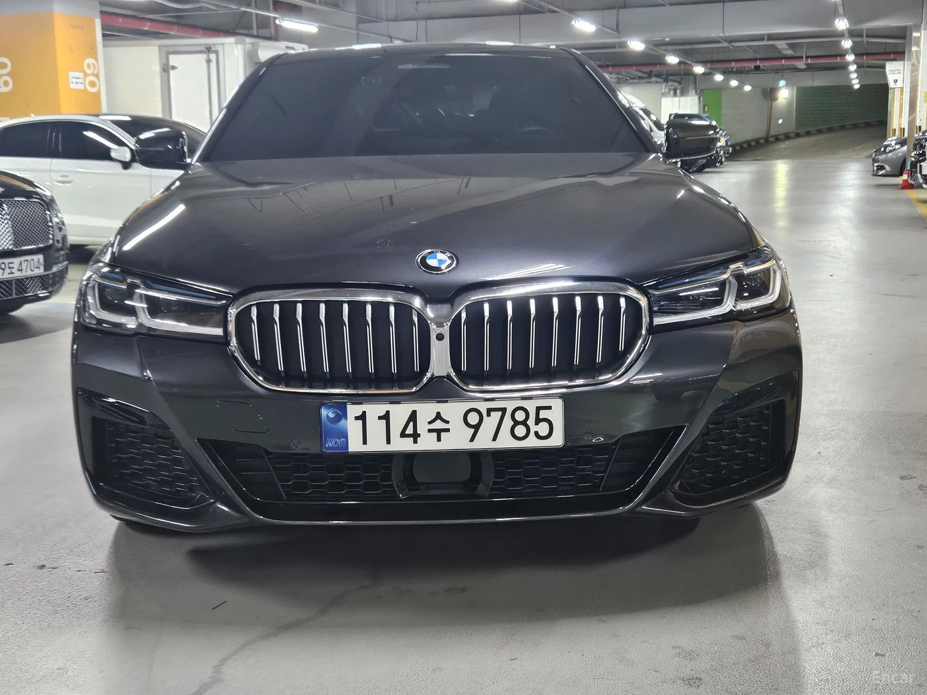 BMW 5 Series (G30) превью 3