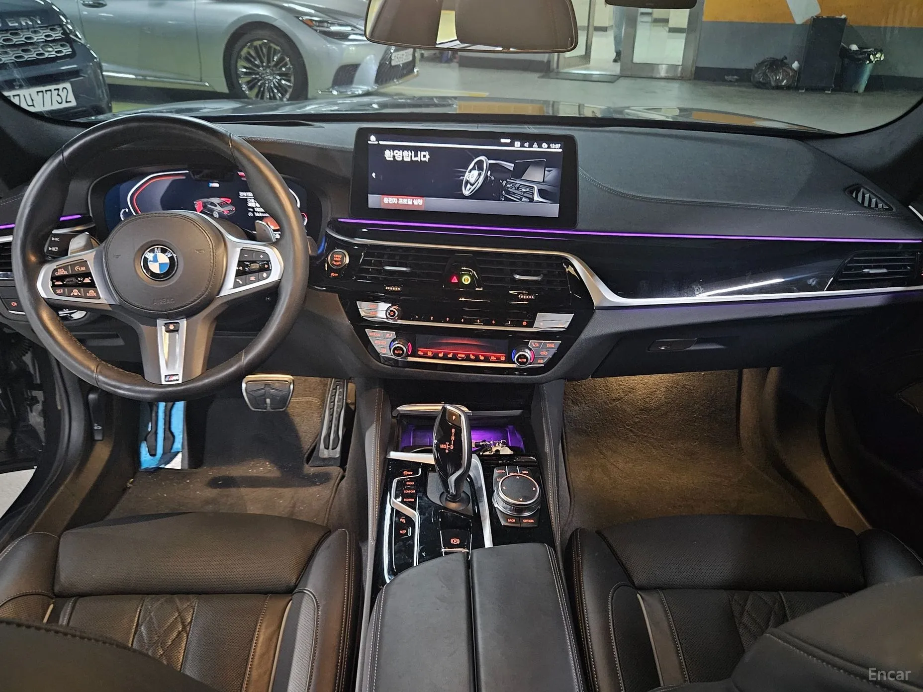 BMW 5 Series (G30) превью 7