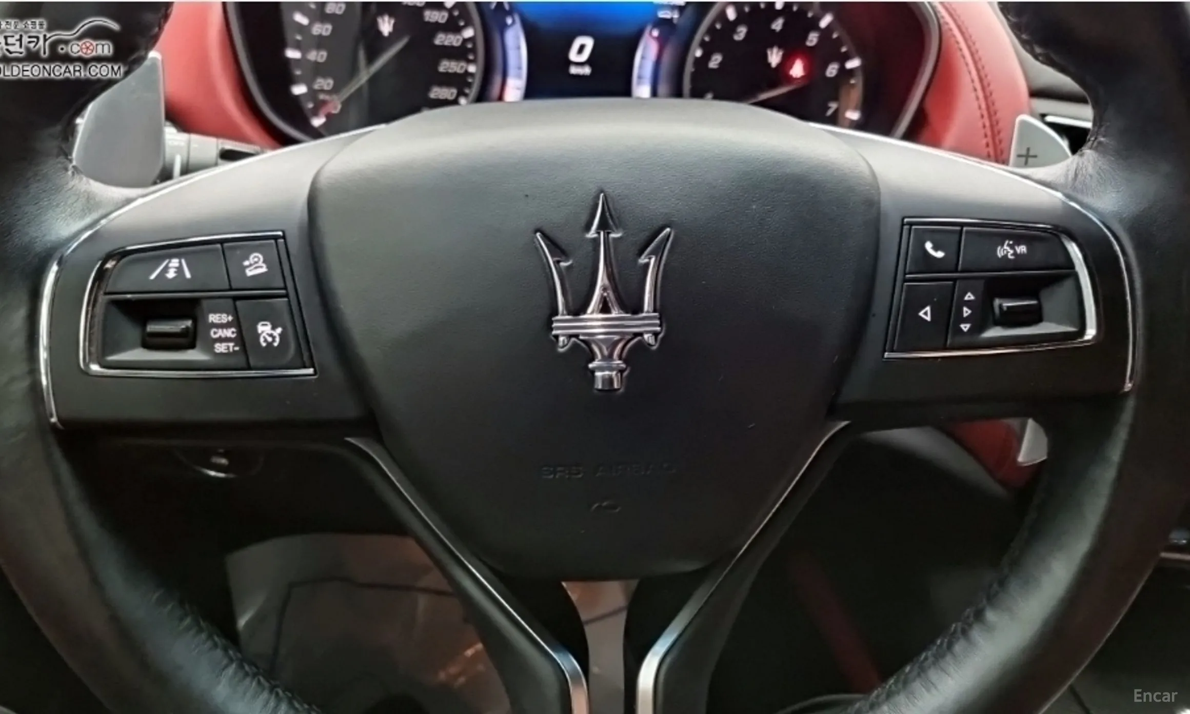 Maserati Levante превью 11