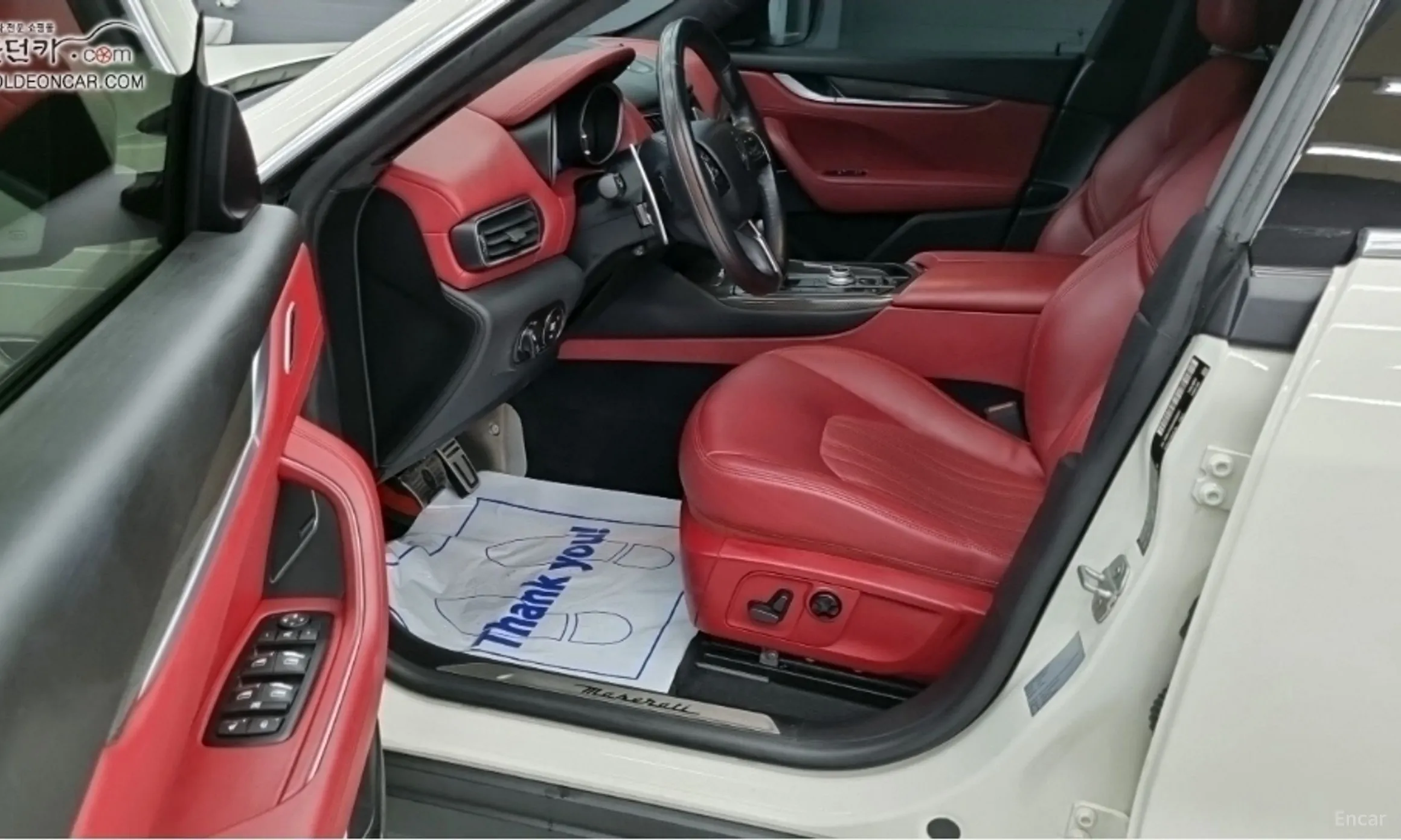 Maserati Levante превью 9