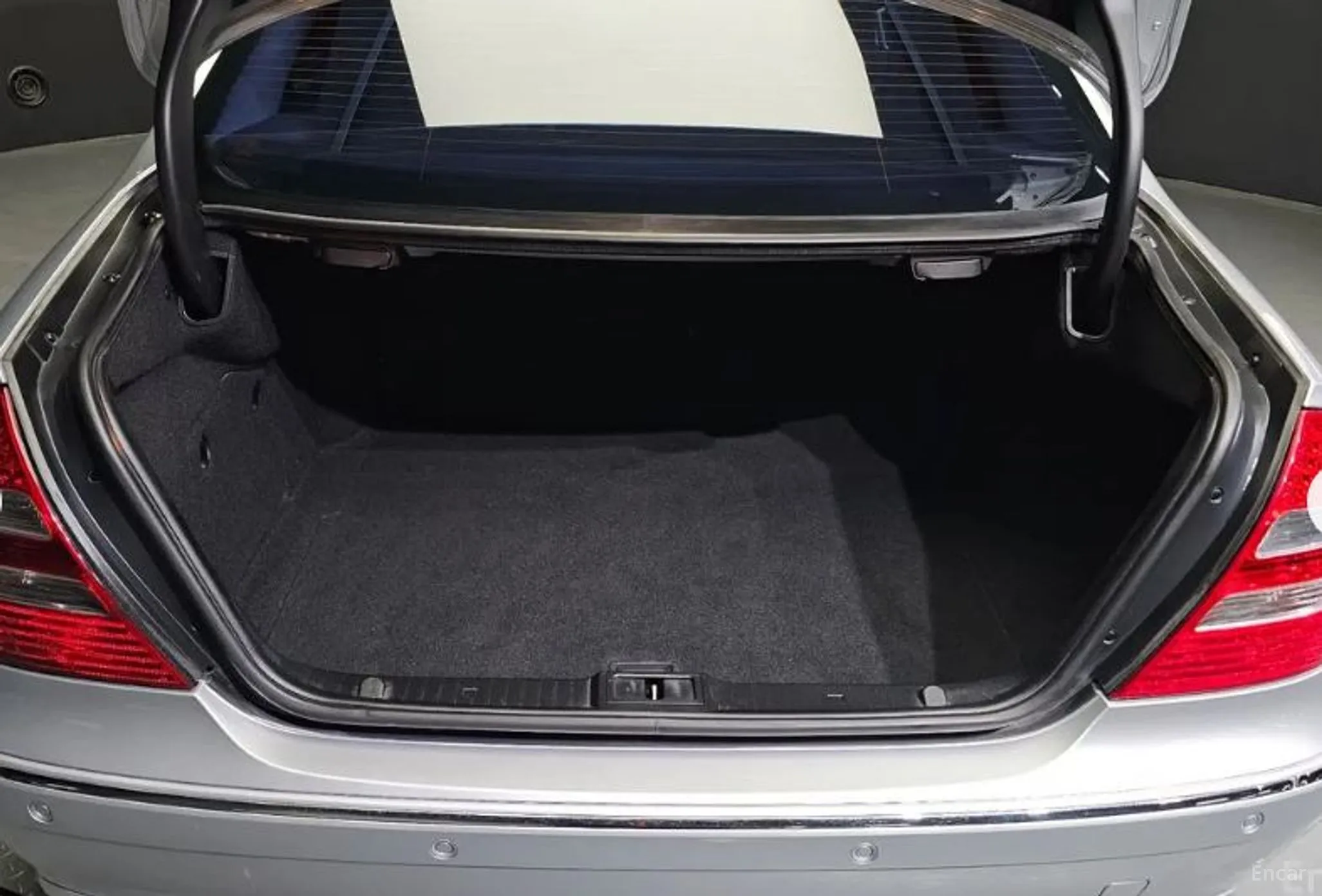 Mercedes Benz E-Class W211 превью 20