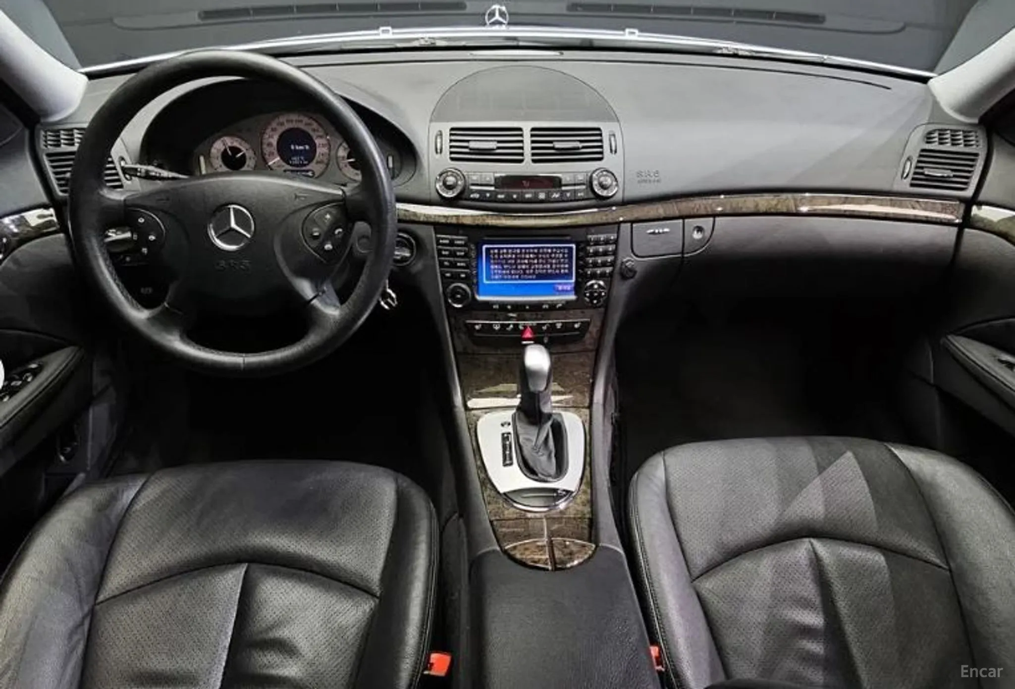 Mercedes Benz E-Class W211 превью 7