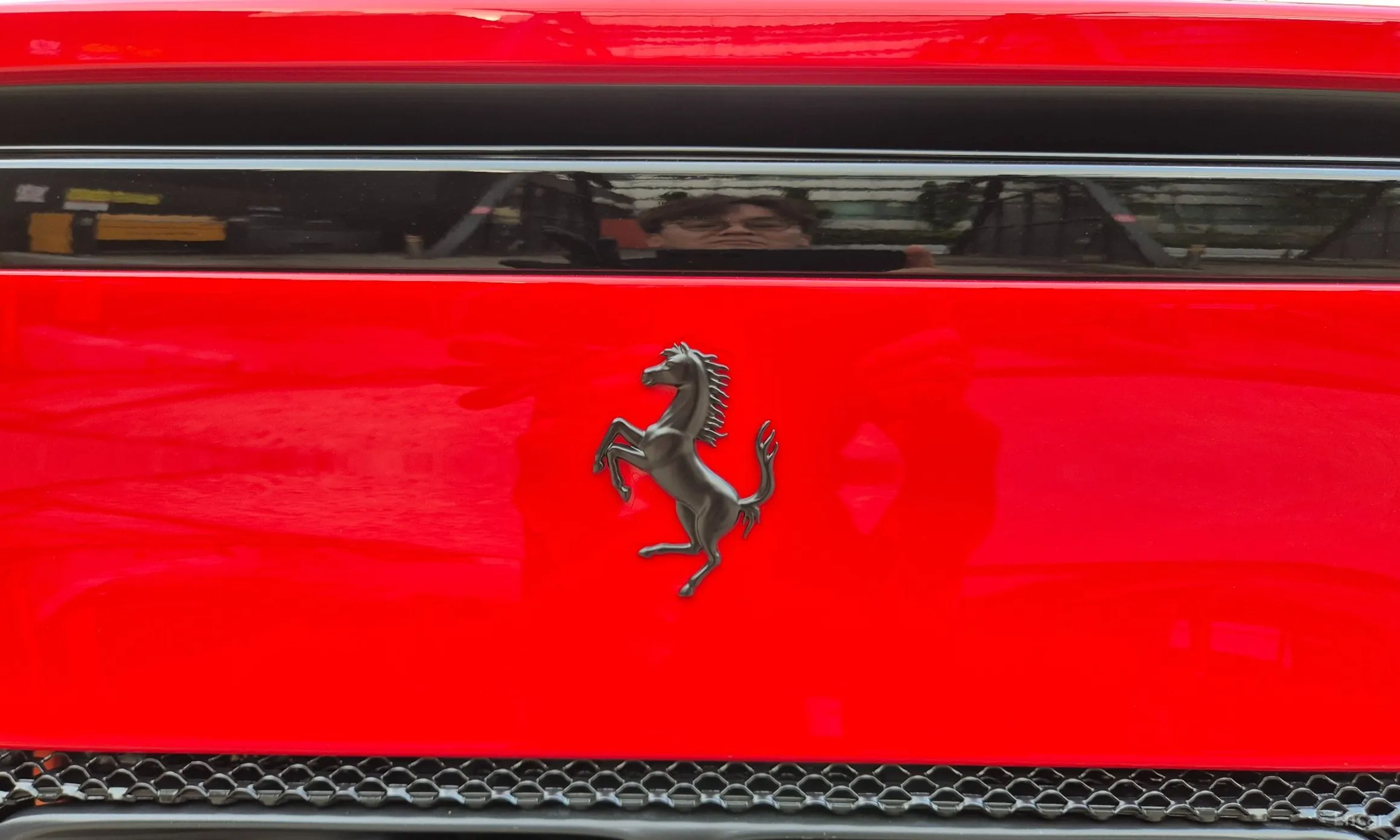 Ferrari 296 GTS превью 6