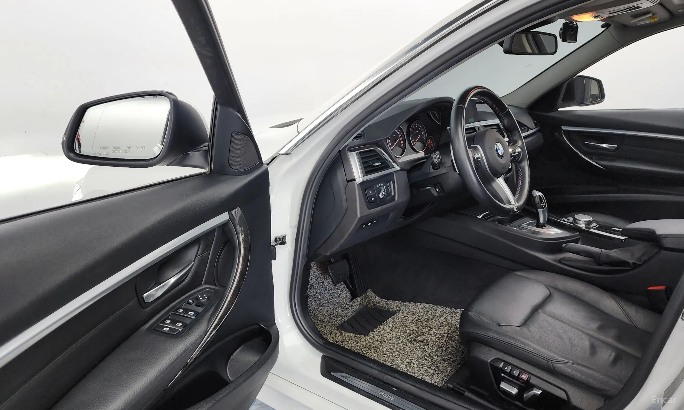 BMW 3 Series (F30) превью 10