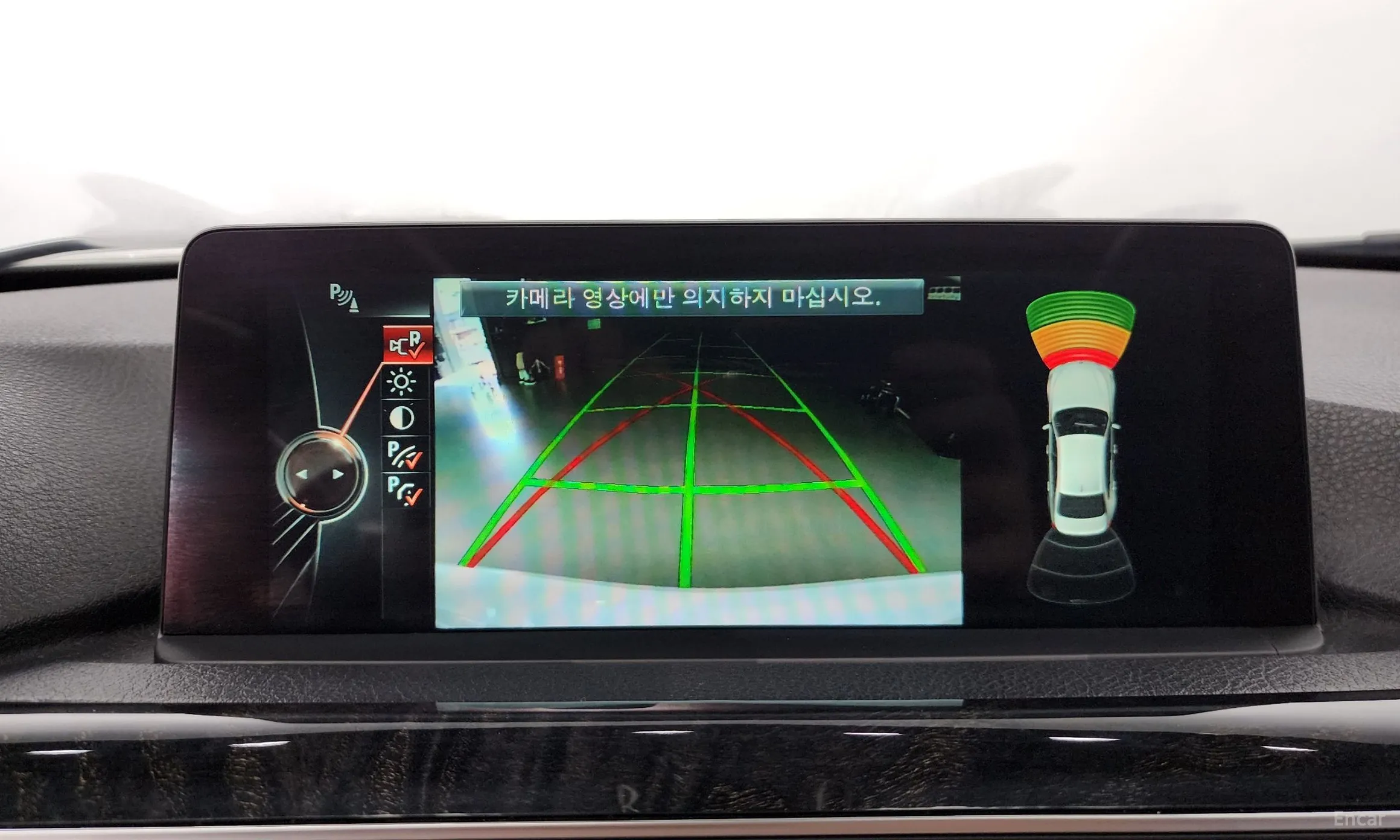 BMW 3 Series (F30) превью 15