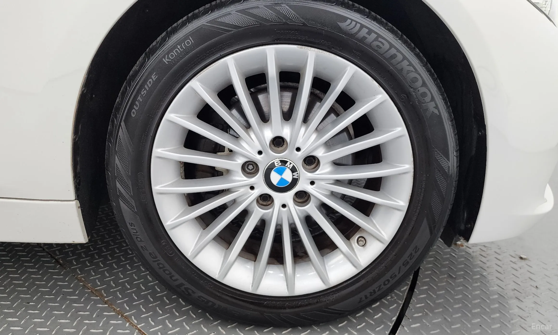 BMW 3 Series (F30) превью 5