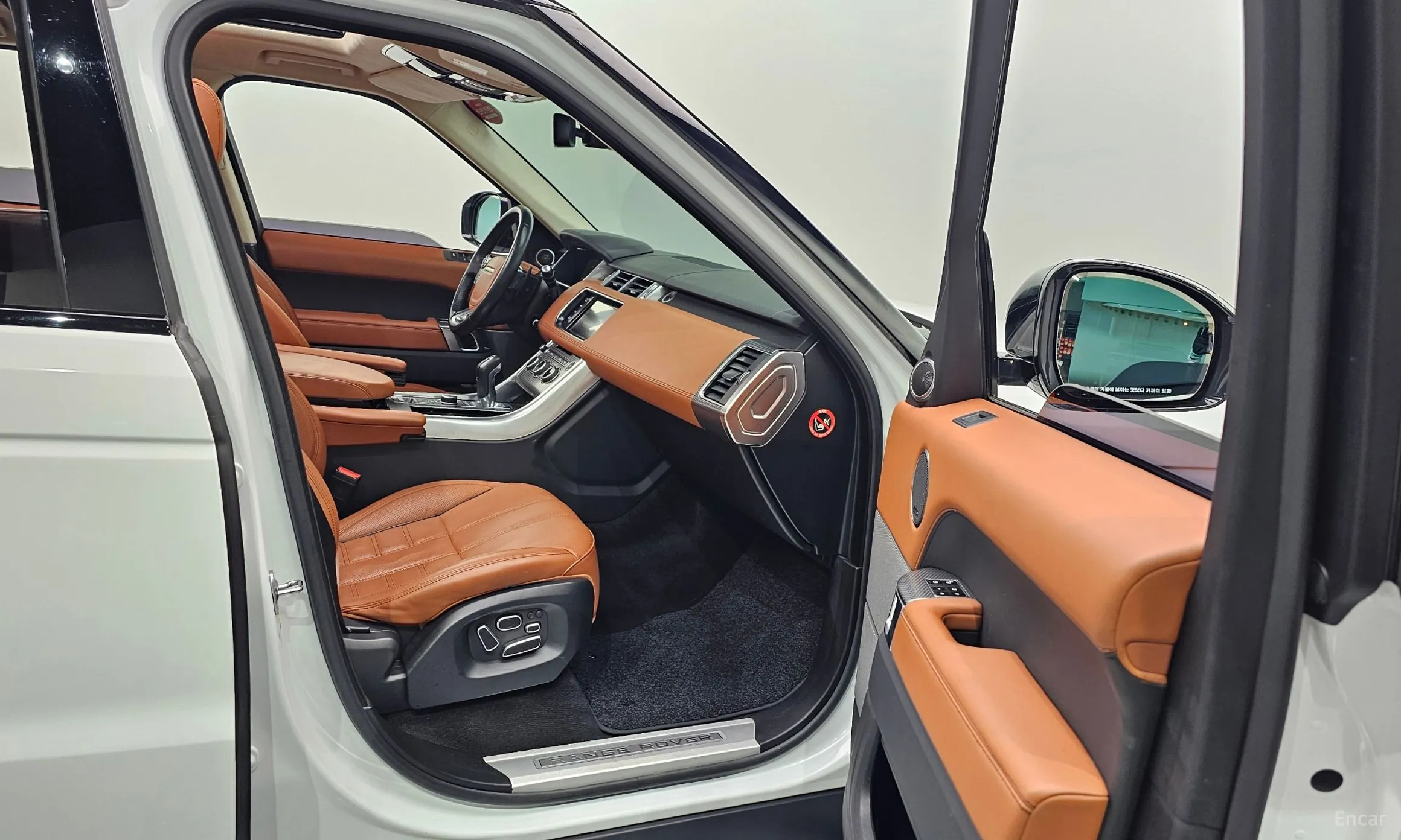Land Rover Range Rover Sport 2nd Generation превью 10