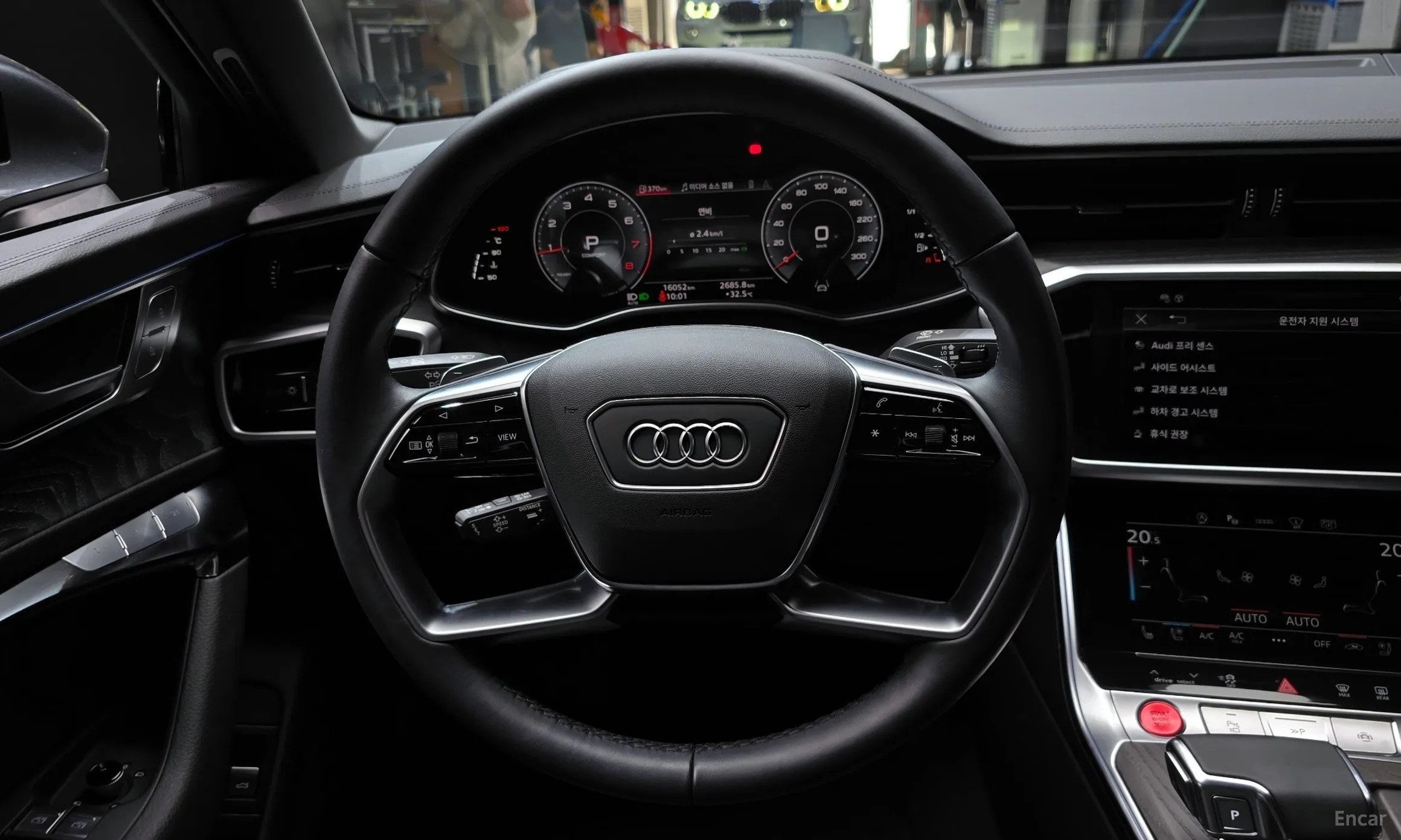 Audi A6 (C8) превью 13