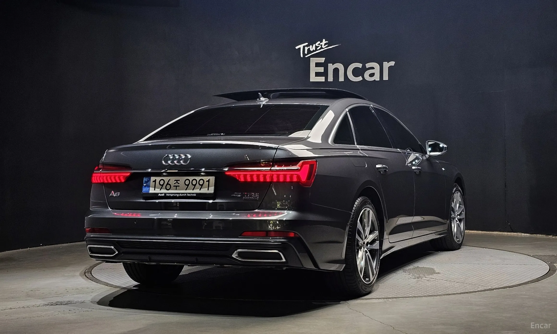 Audi A6 (C8) превью 2