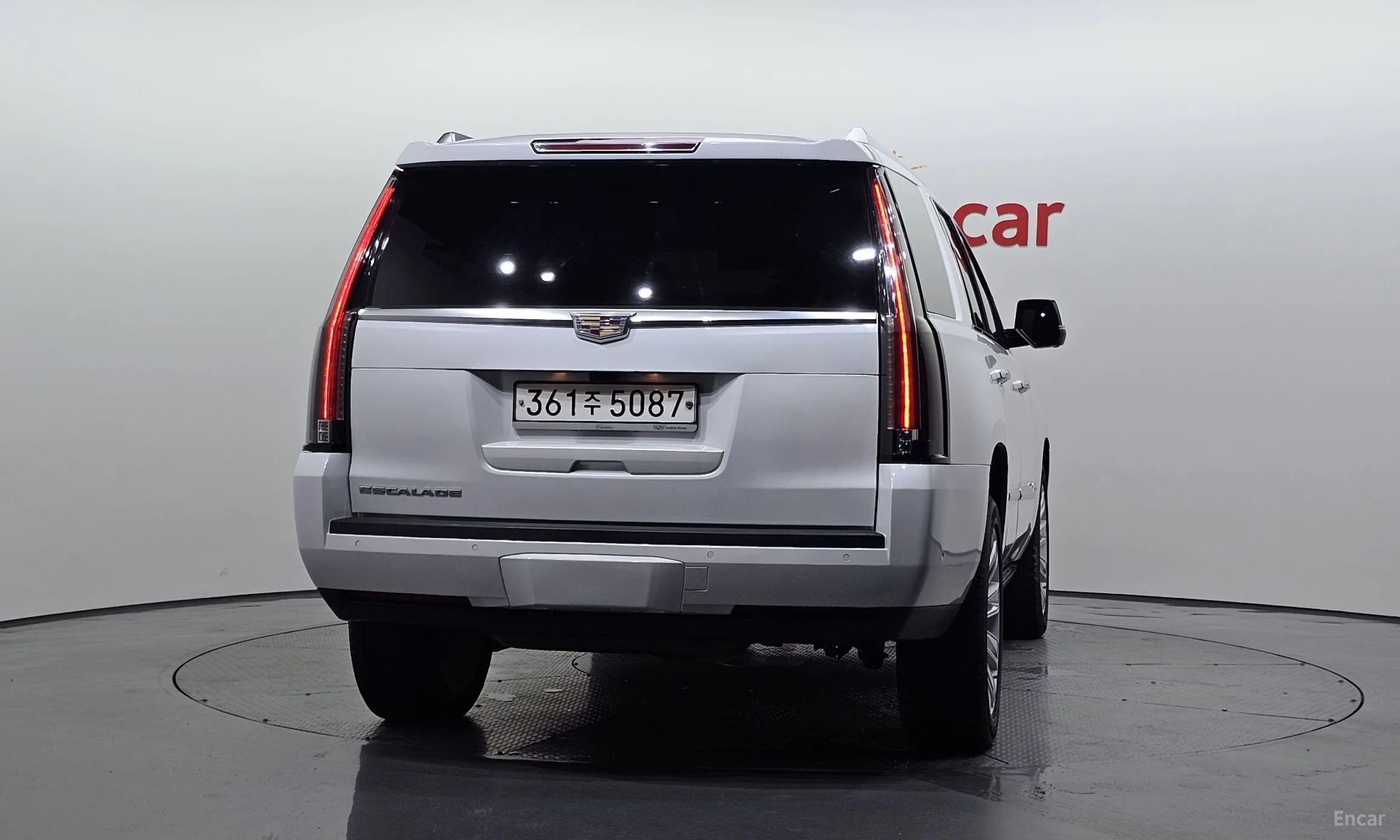 Cadillac Escalade превью 4