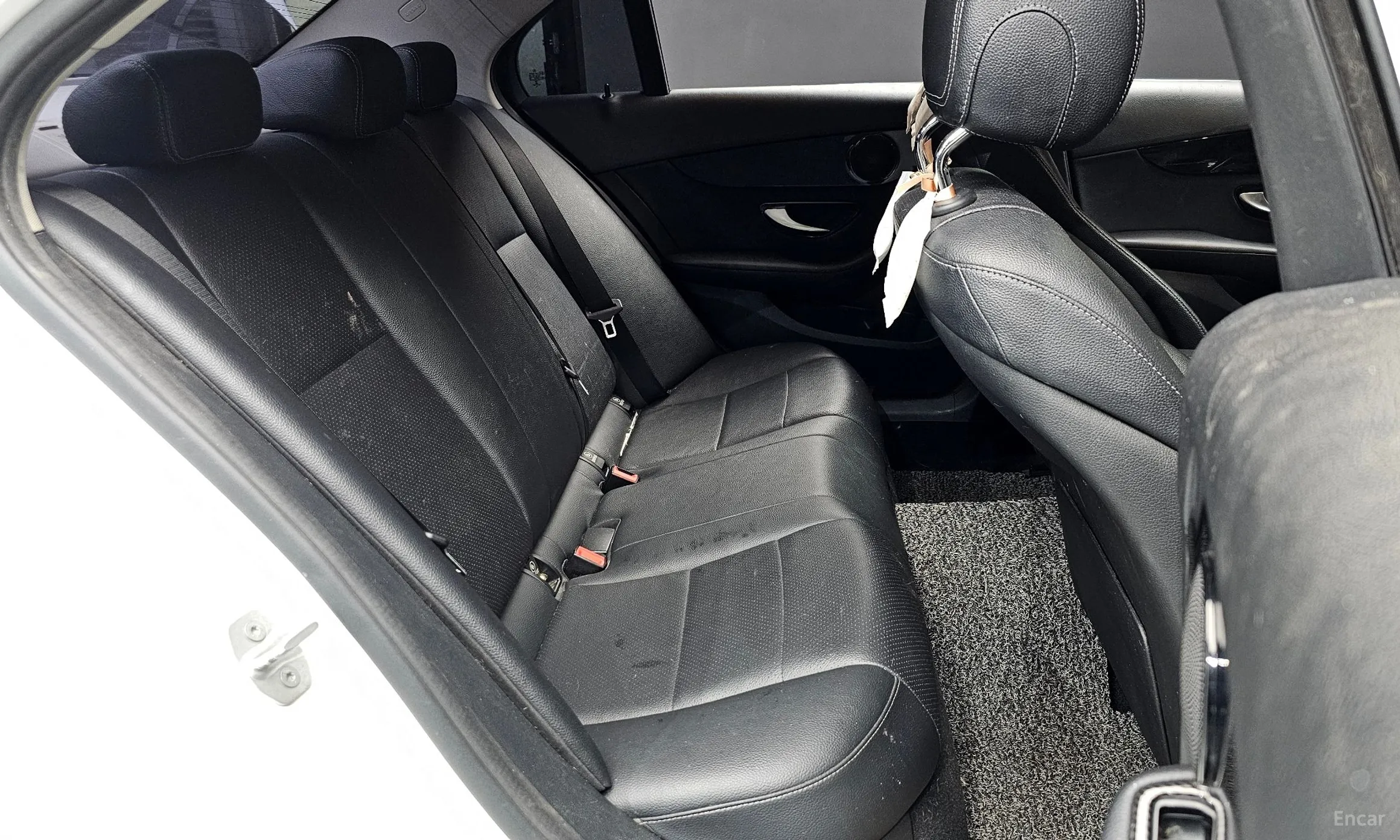 Mercedes Benz C-Class W205 превью 12