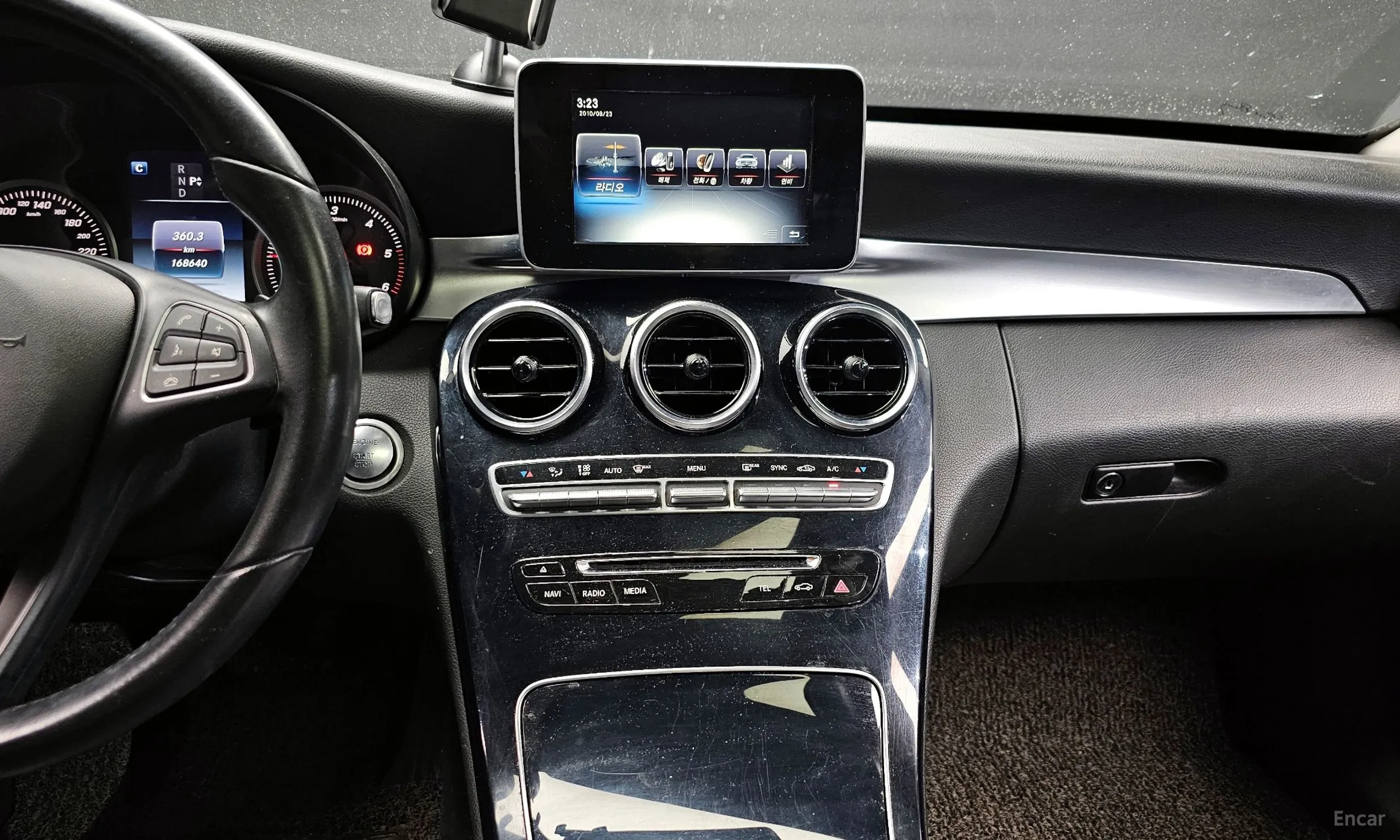 Mercedes Benz C-Class W205 превью 14