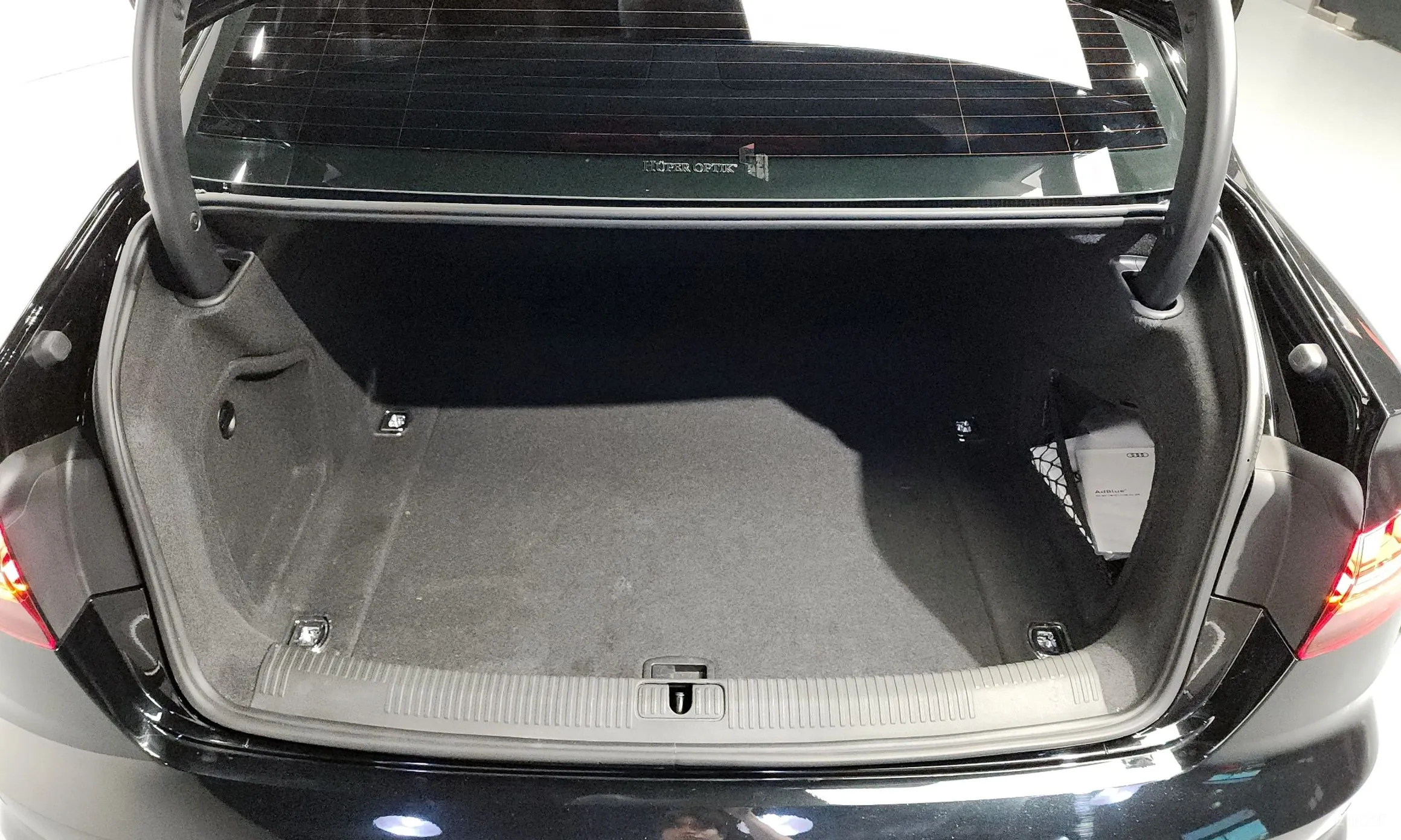 Audi A4 (B9) превью 20