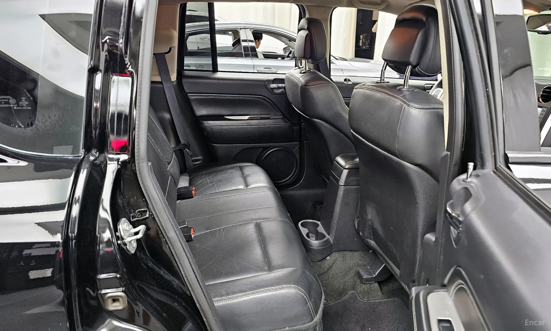 Jeep Compass превью 12