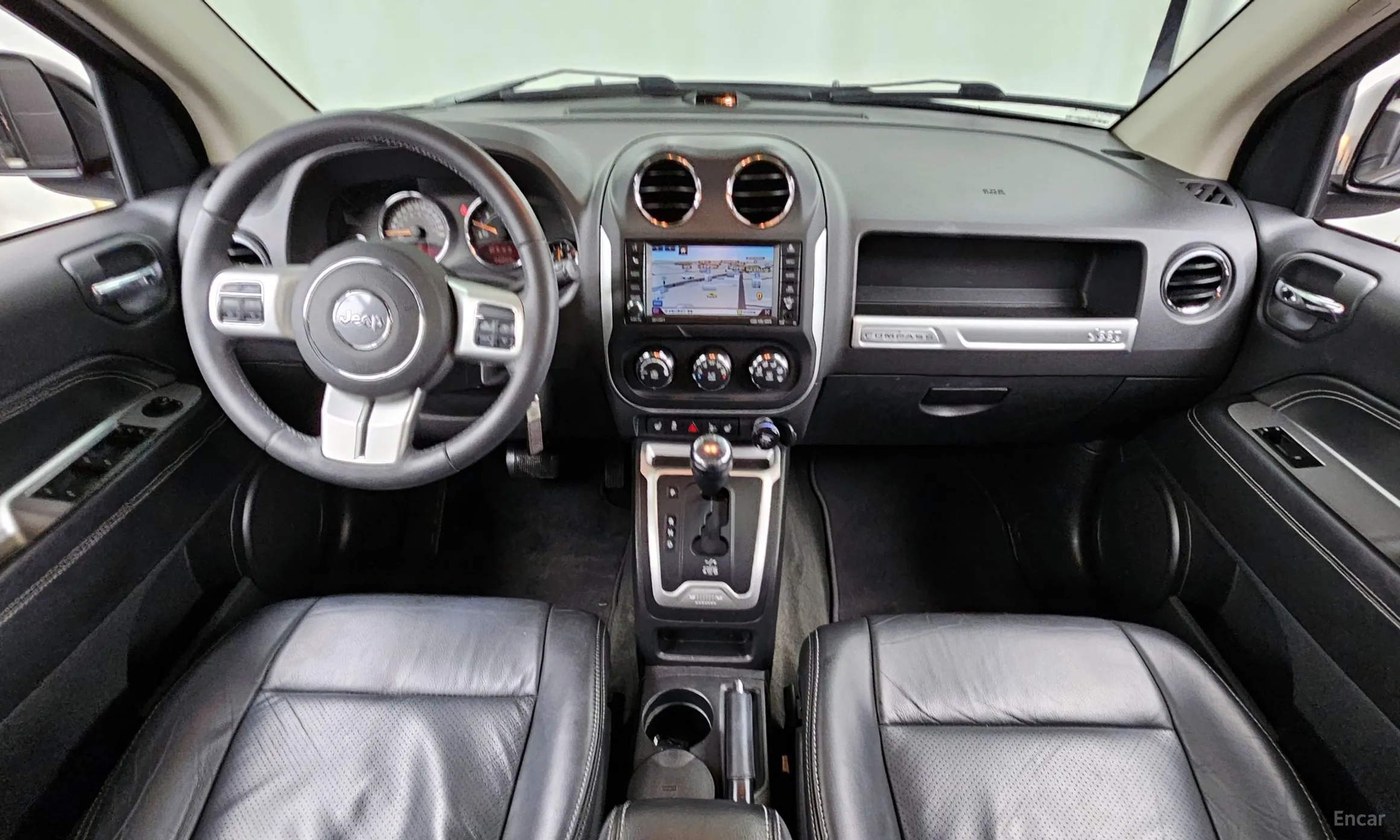 Jeep Compass превью 7