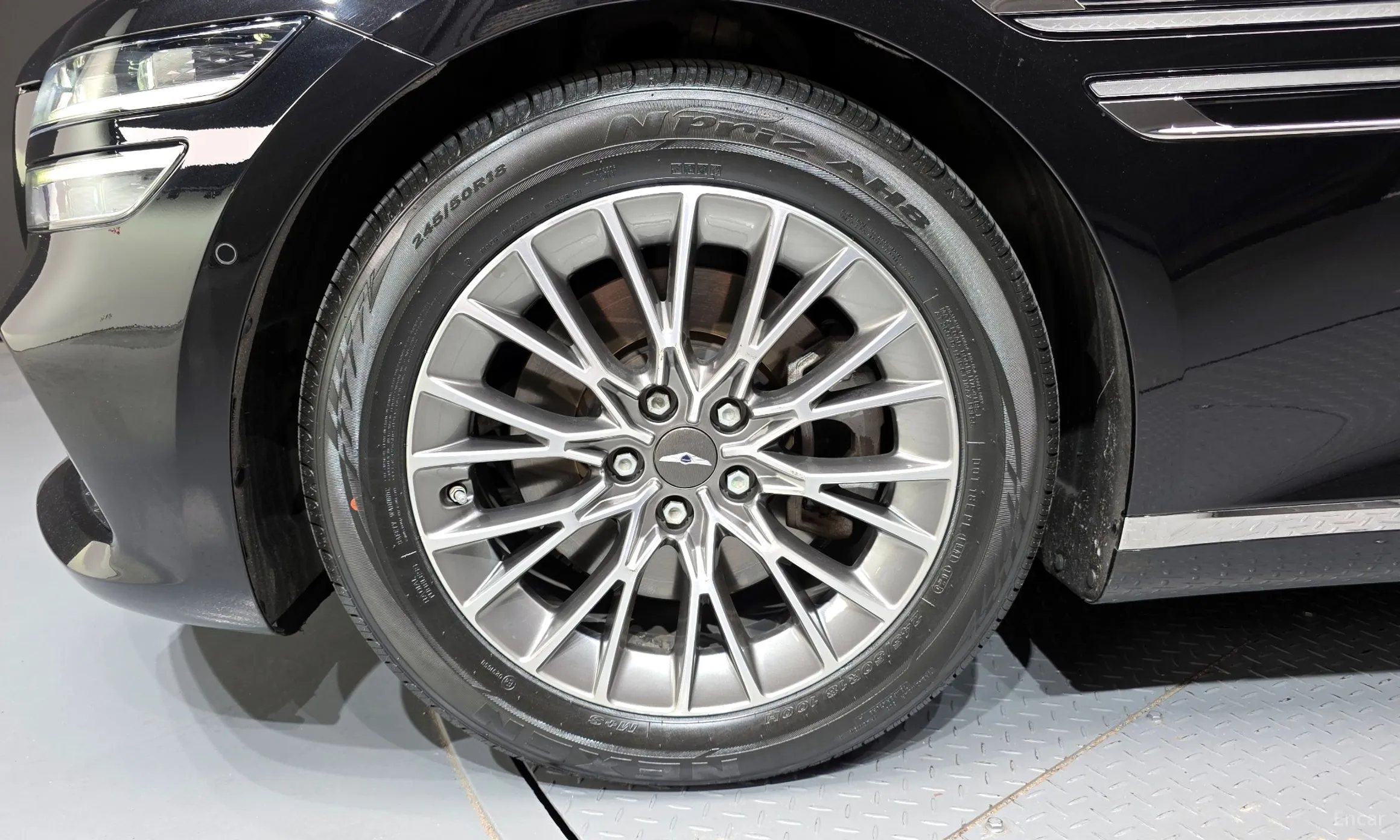 Genesis G80 (RG3) превью 5
