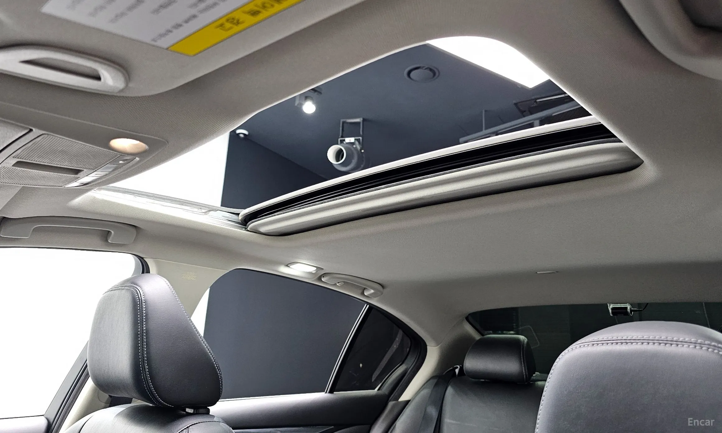 Infiniti Q50 превью 19