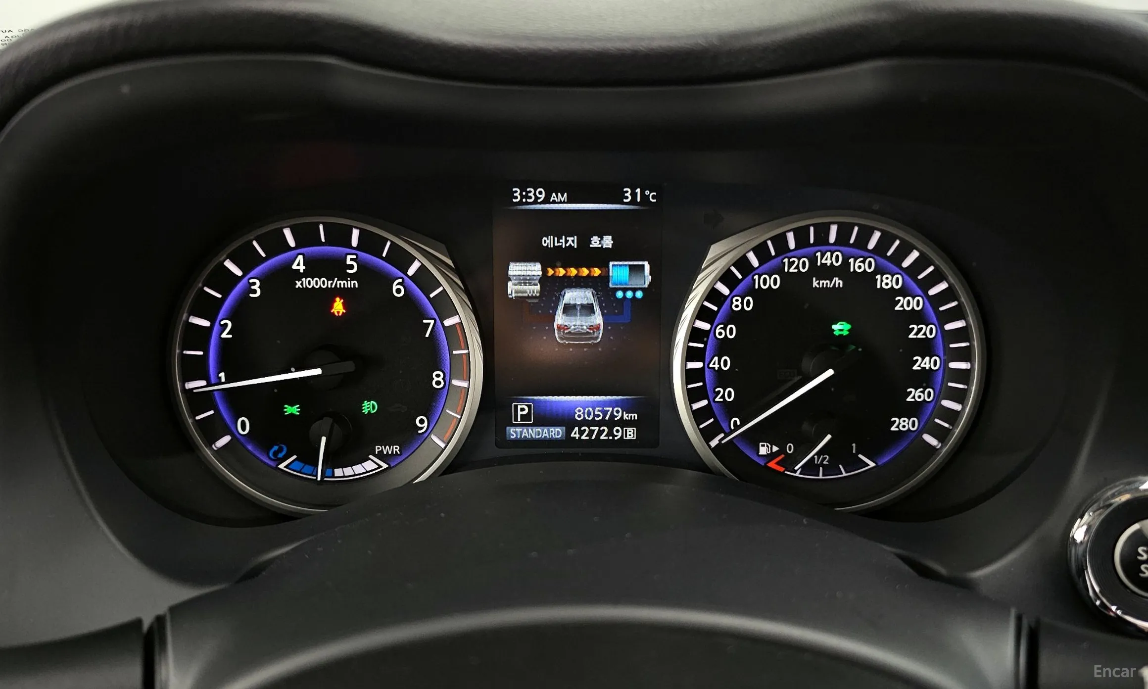 Infiniti Q50 превью 8