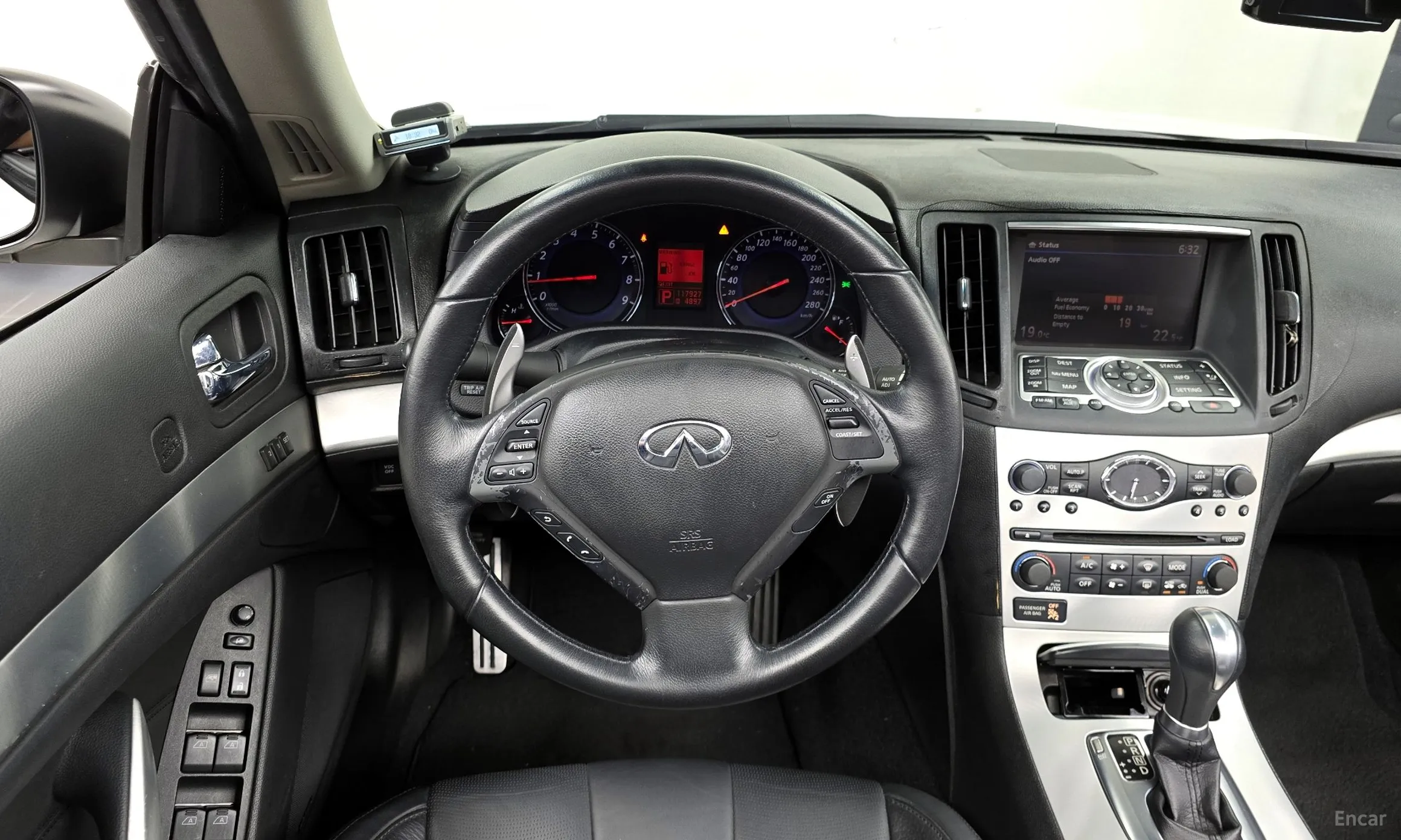 Infiniti G37 превью 13