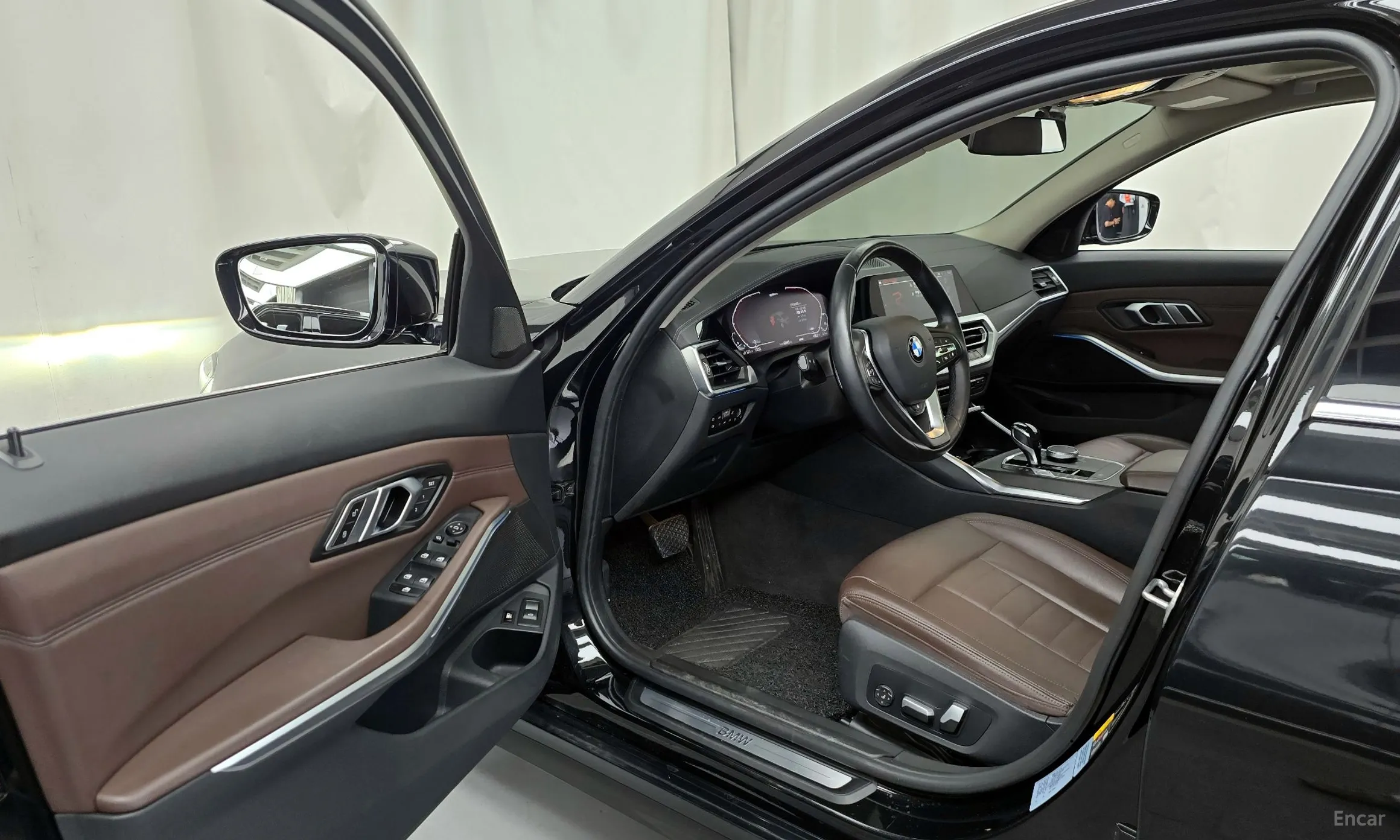 BMW 3 Series (G20) превью 10