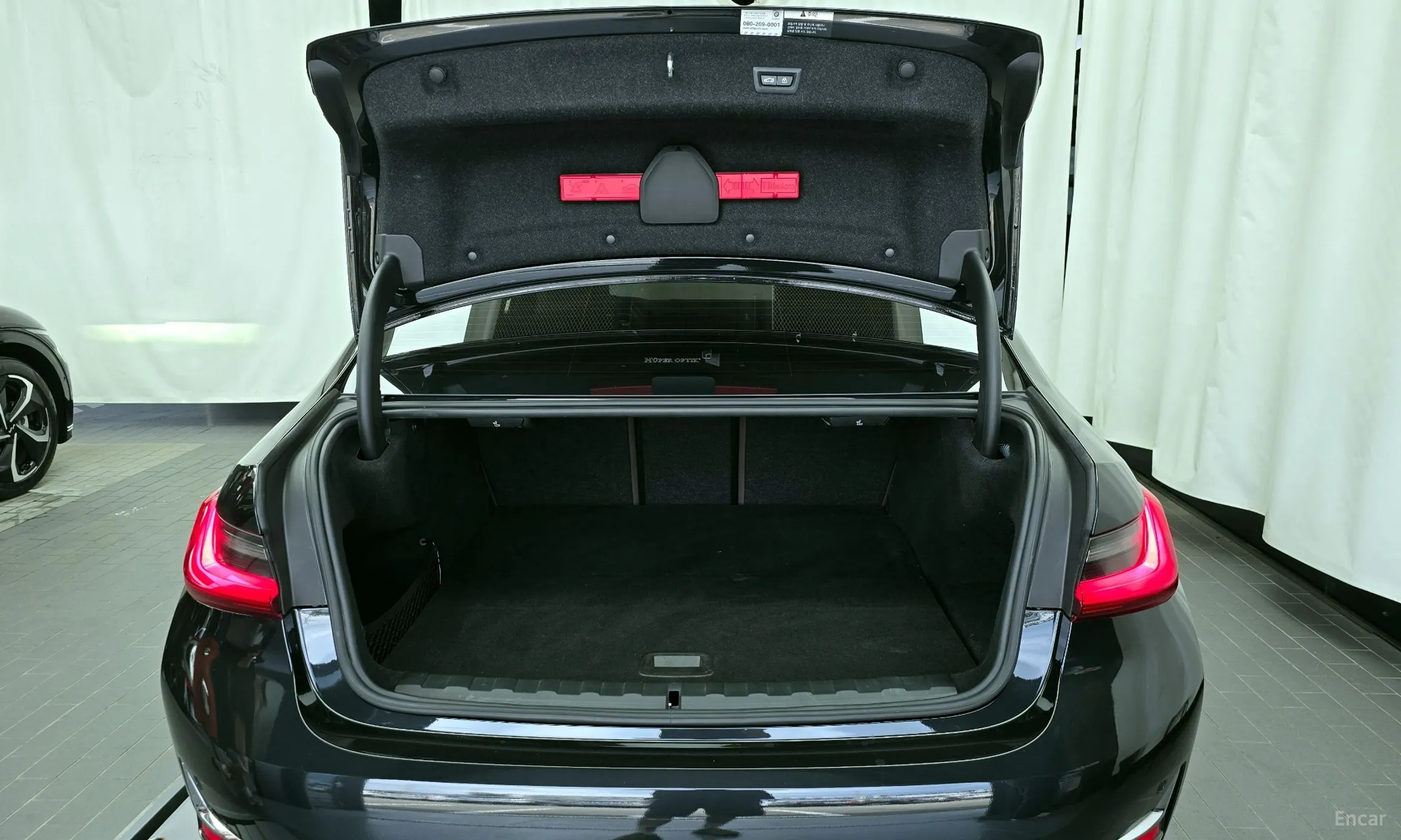 BMW 3 Series (G20) превью 20