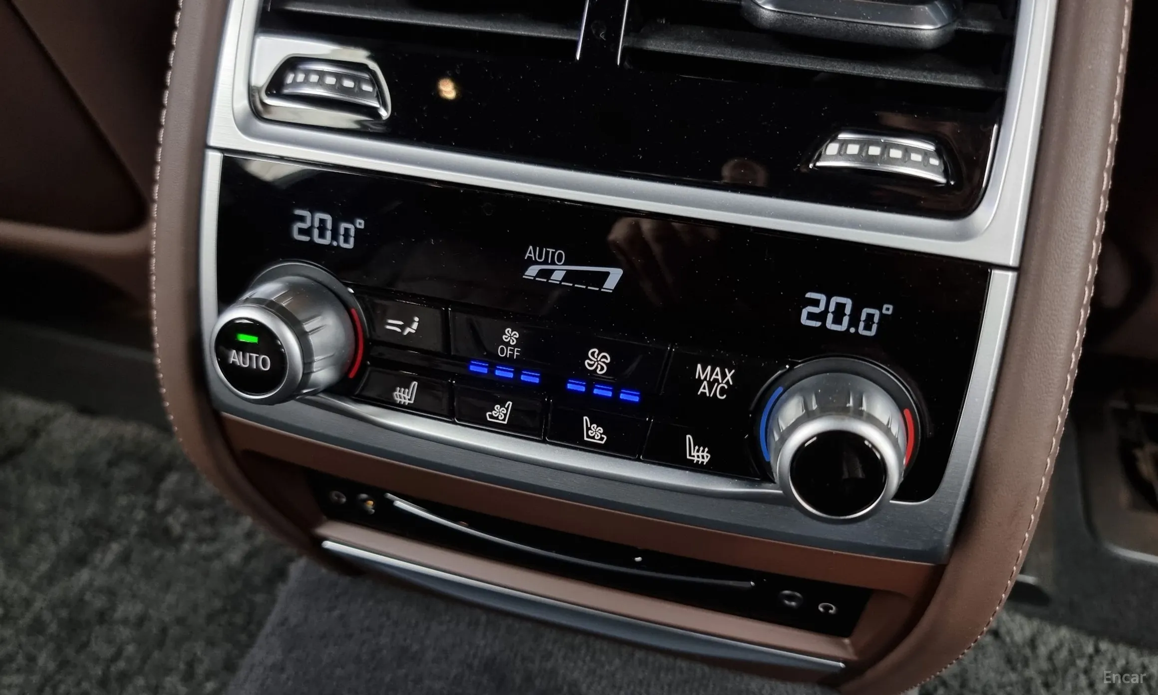 BMW 7 Series (G11) превью 19