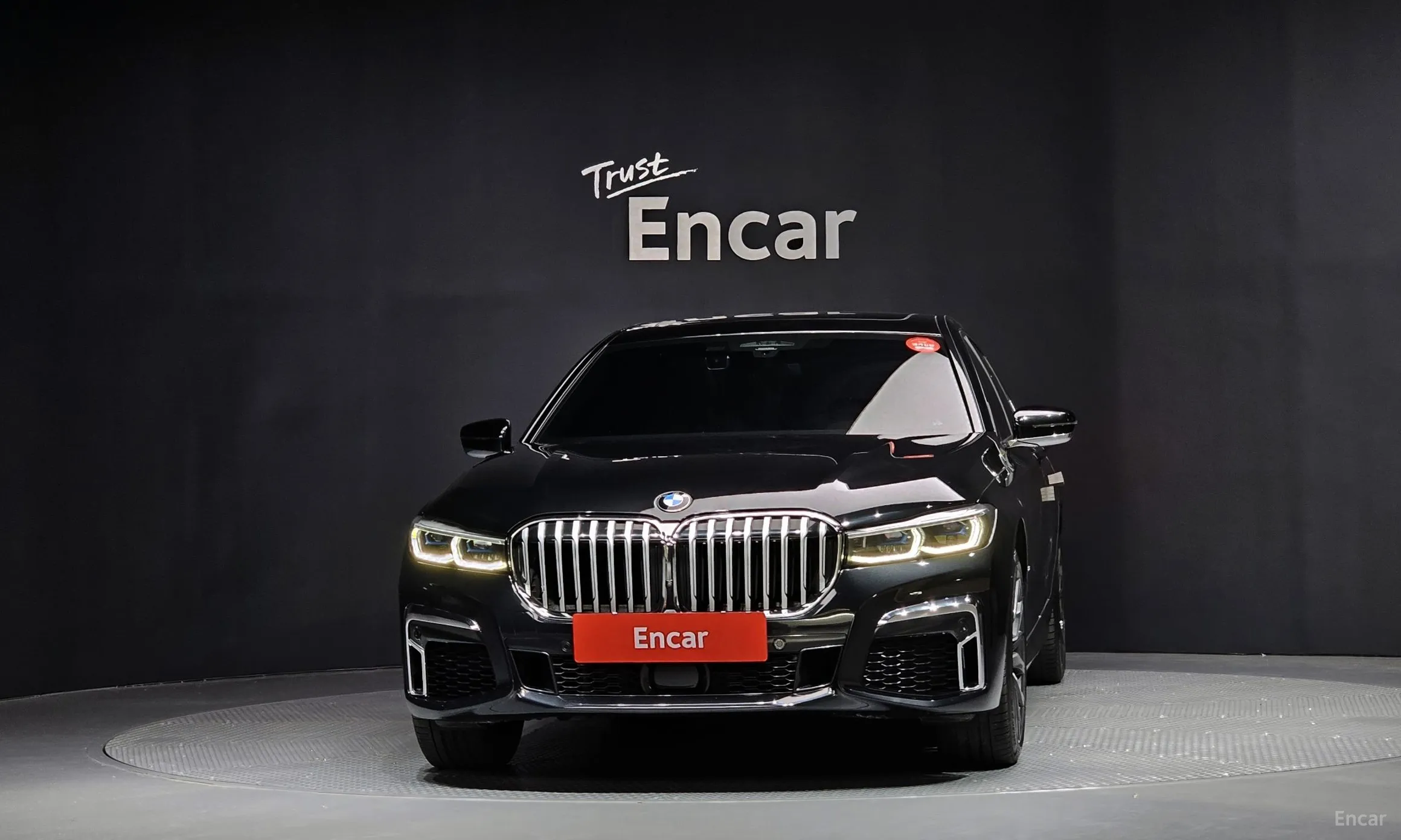 BMW 7 Series (G11) превью 3