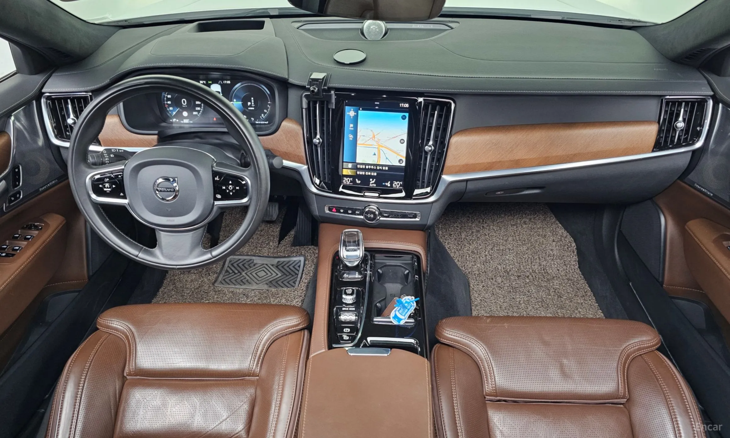 Volvo S90 превью 7