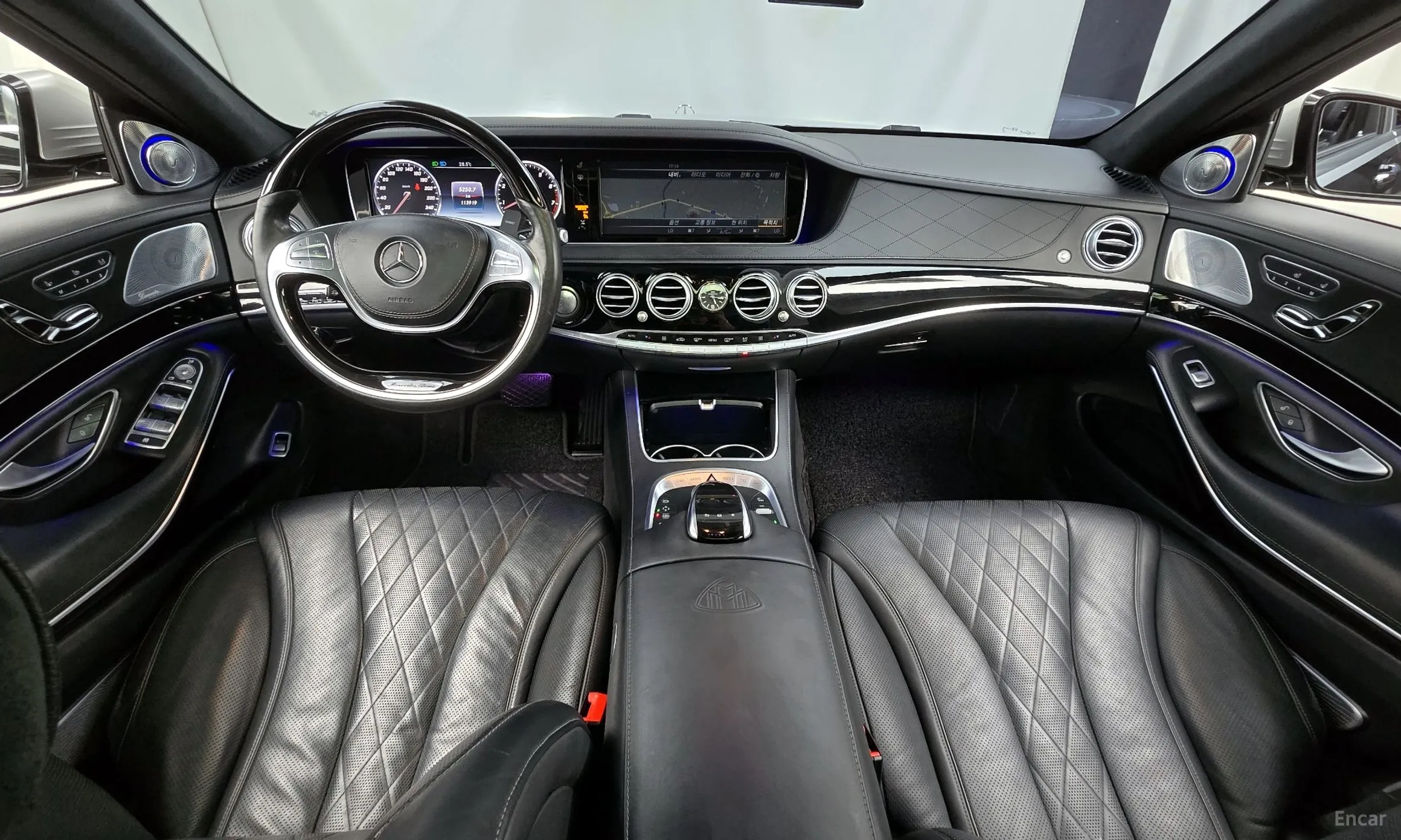 Mercedes Benz S-Class W222 превью 7