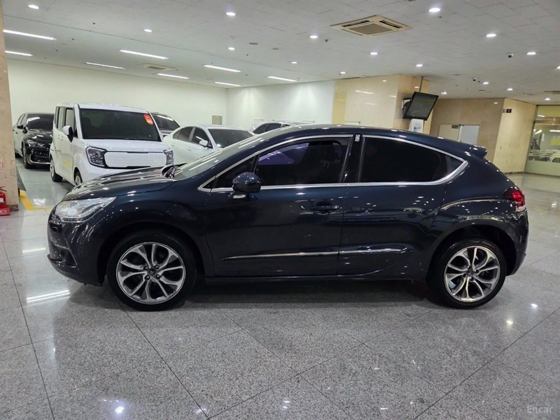 Citroën/DS \ds4\ превью 3
