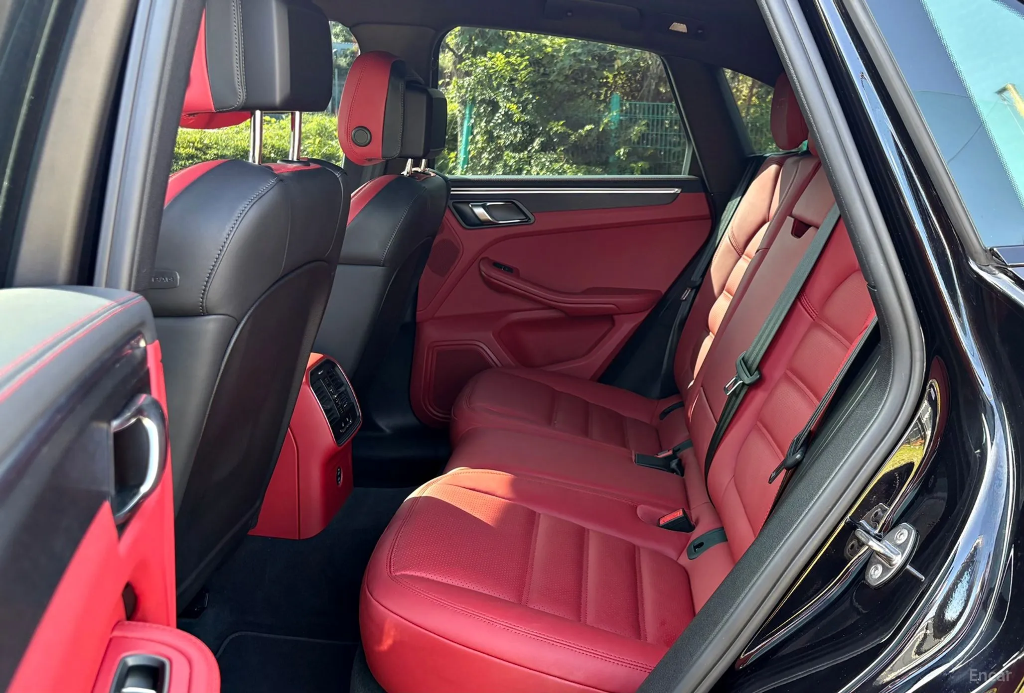 Porsche Macan превью 11