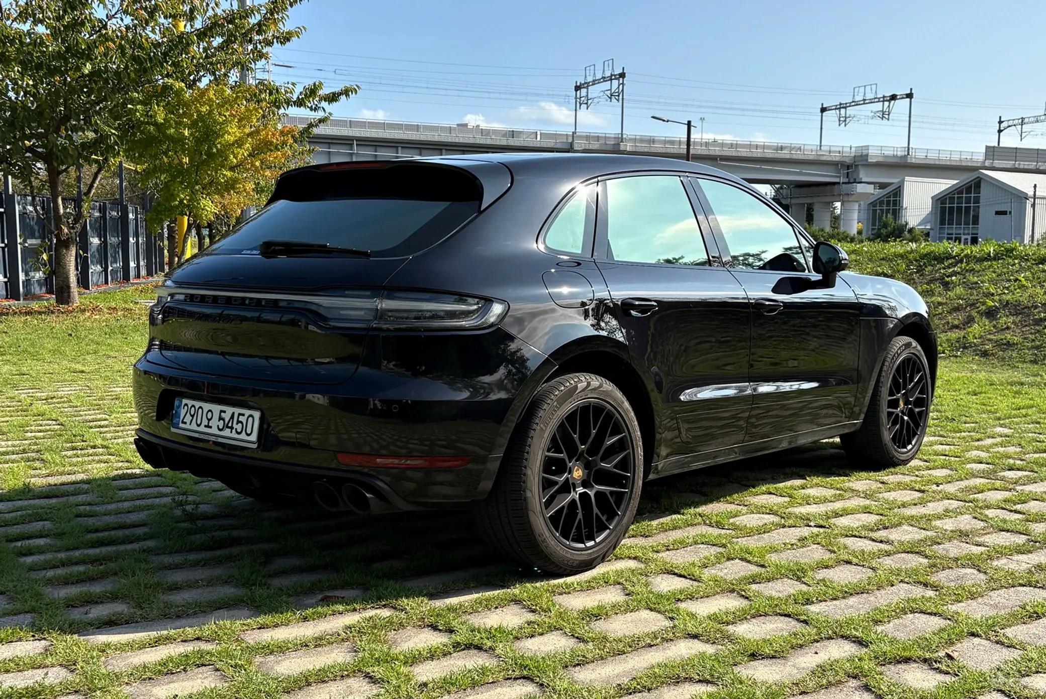 Porsche Macan превью 8