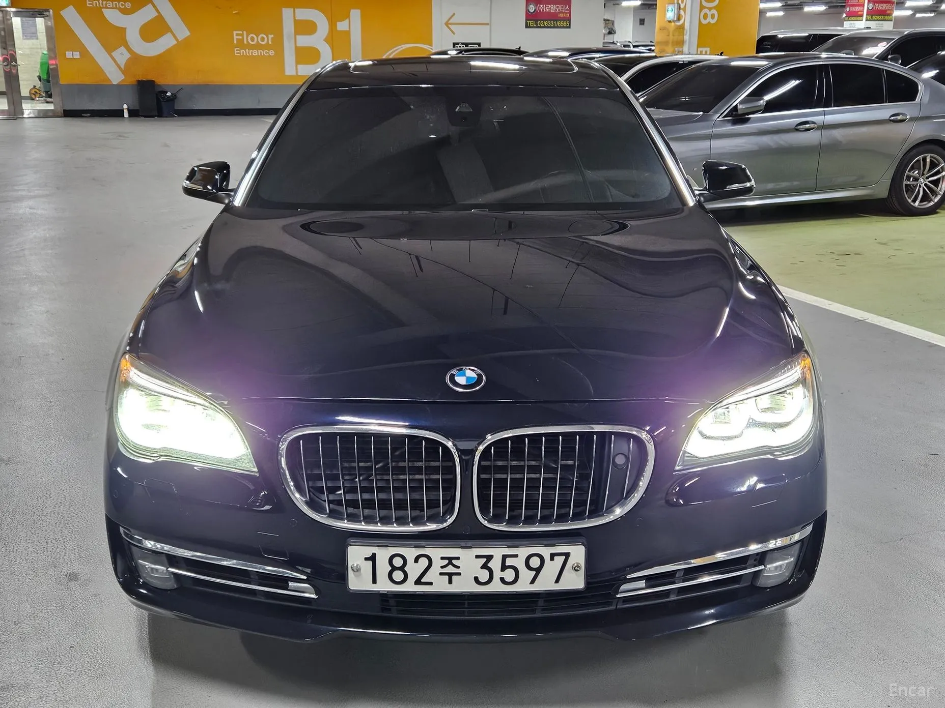 BMW 7 Series (F01) превью 3