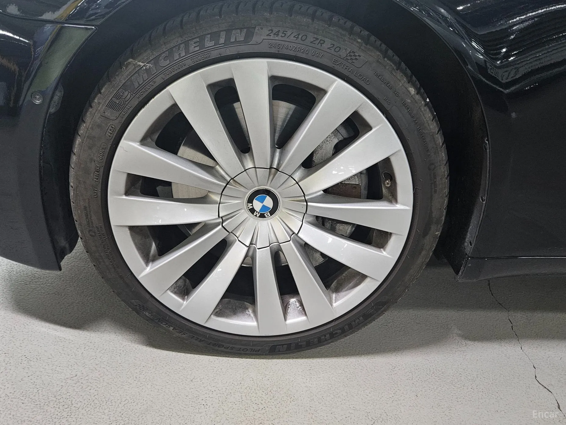 BMW 7 Series (F01) превью 5